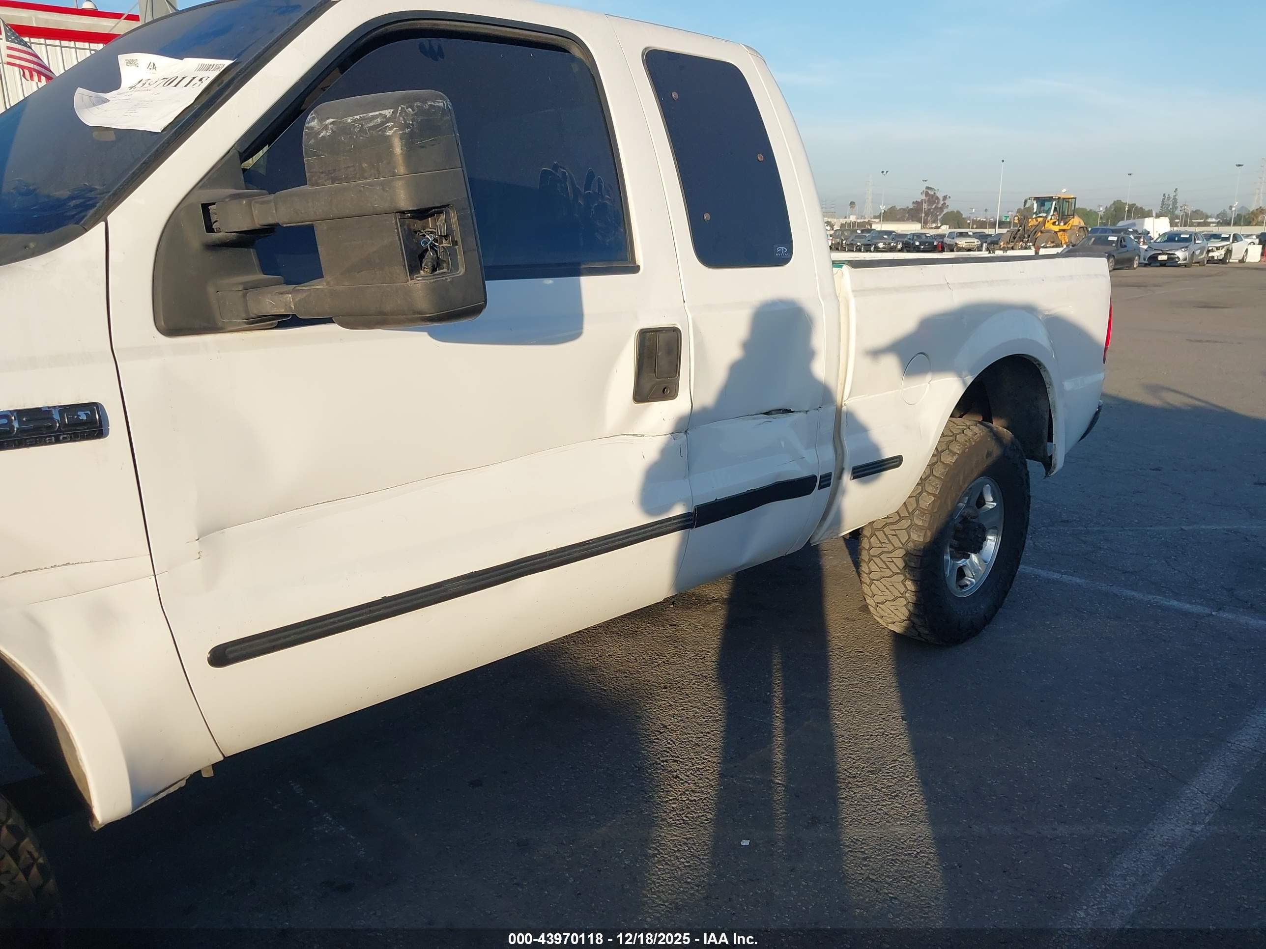 FORD F-250 image 6