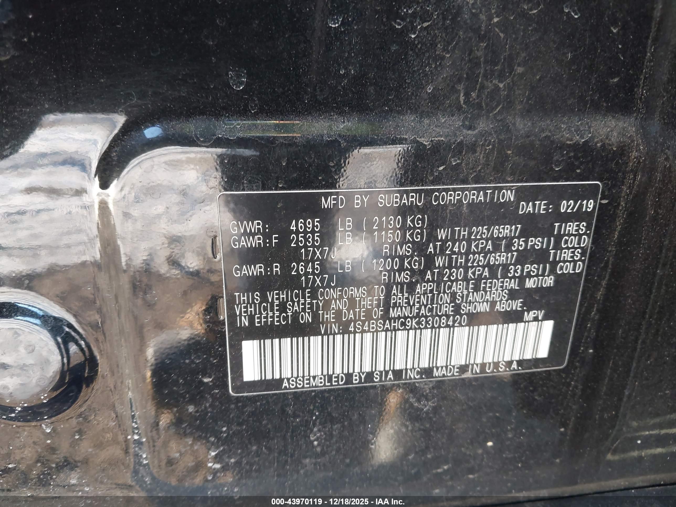 SUBARU OUTBACK image 9