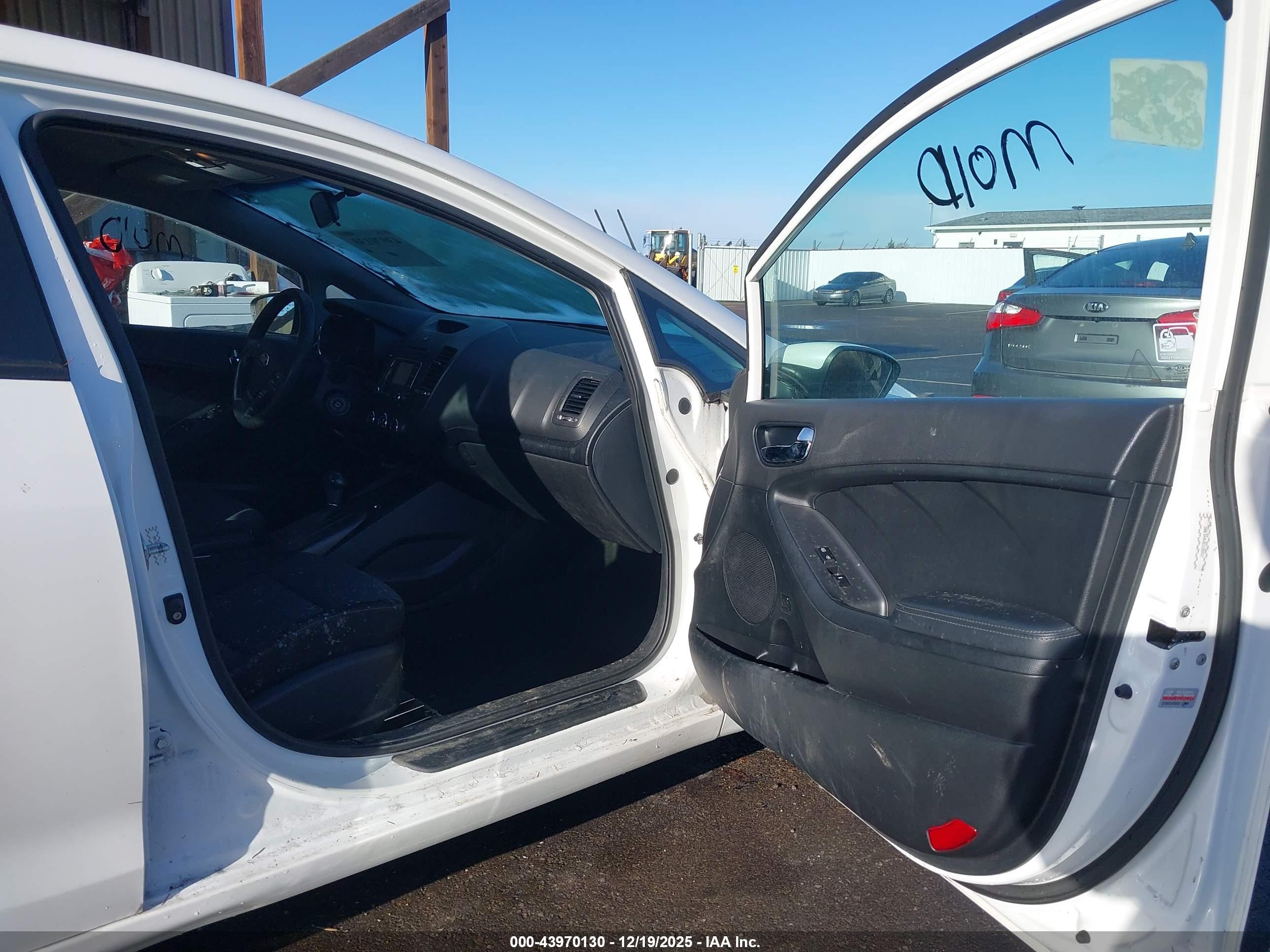 KIA FORTE image 5