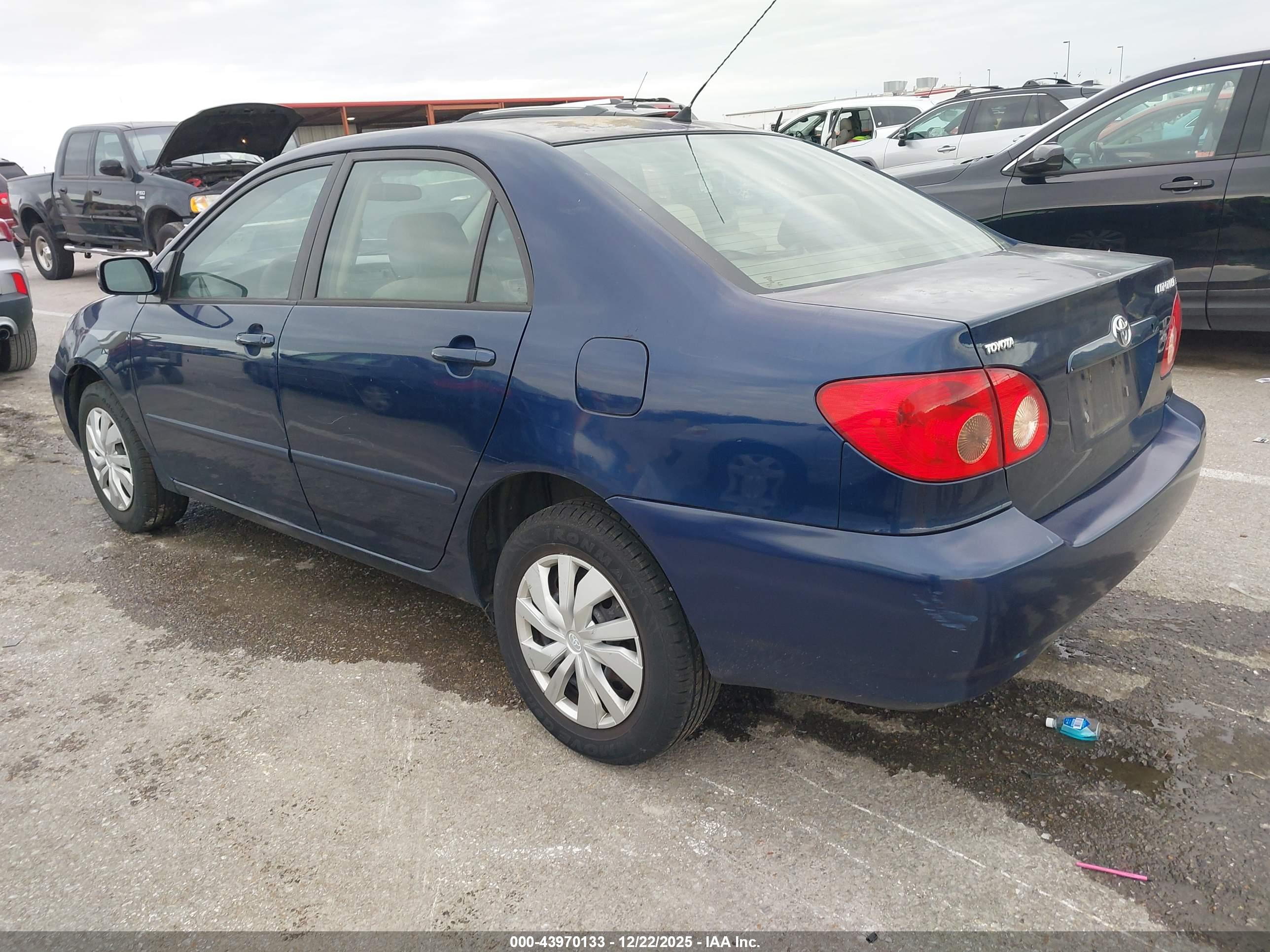 TOYOTA COROLLA image 3