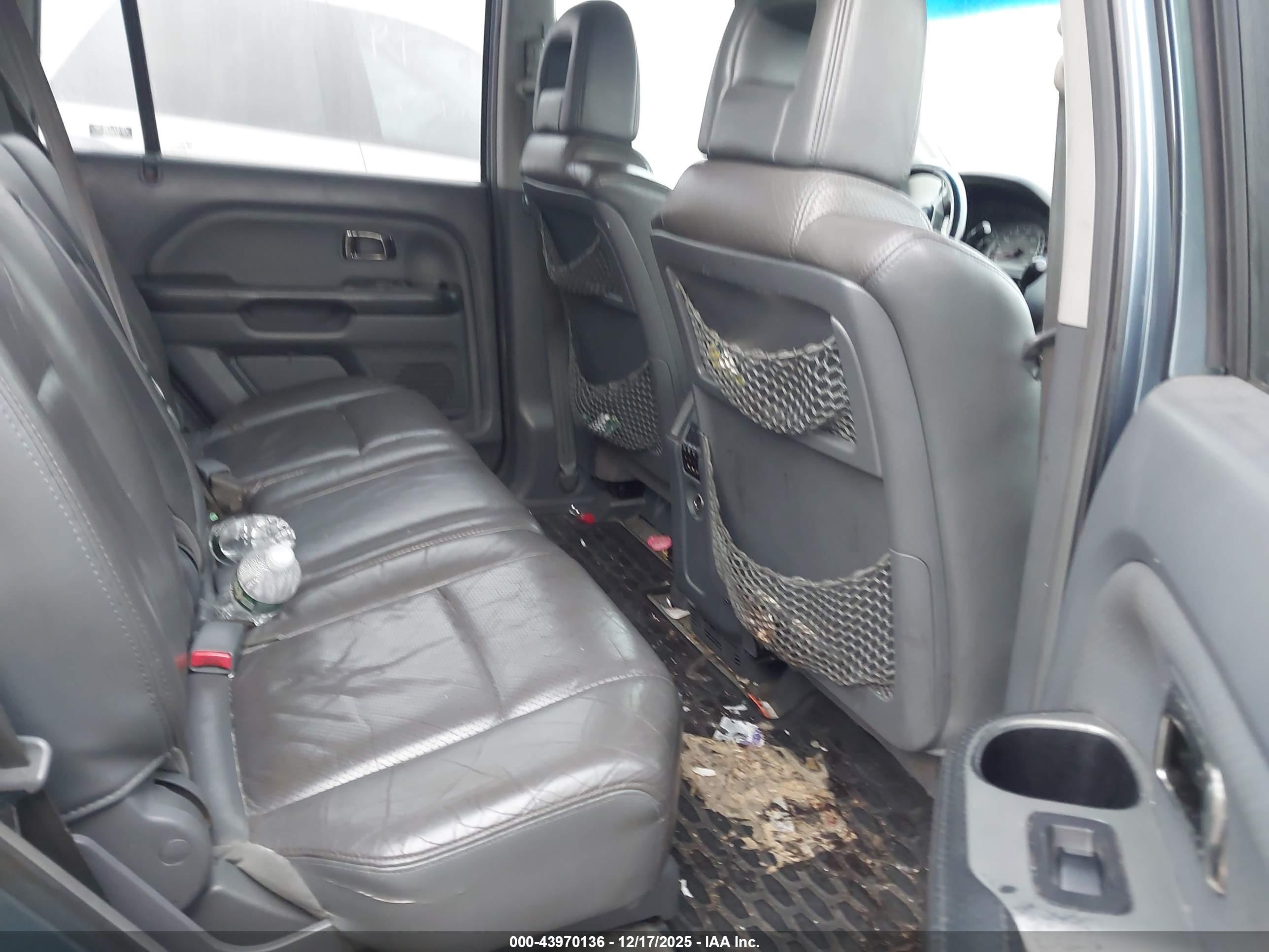 HONDA PILOT image 8