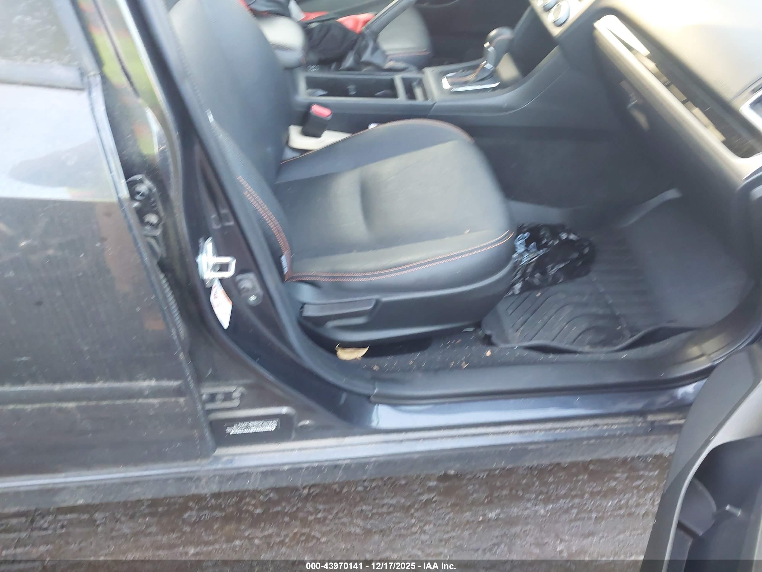 SUBARU CROSSTREK image 5
