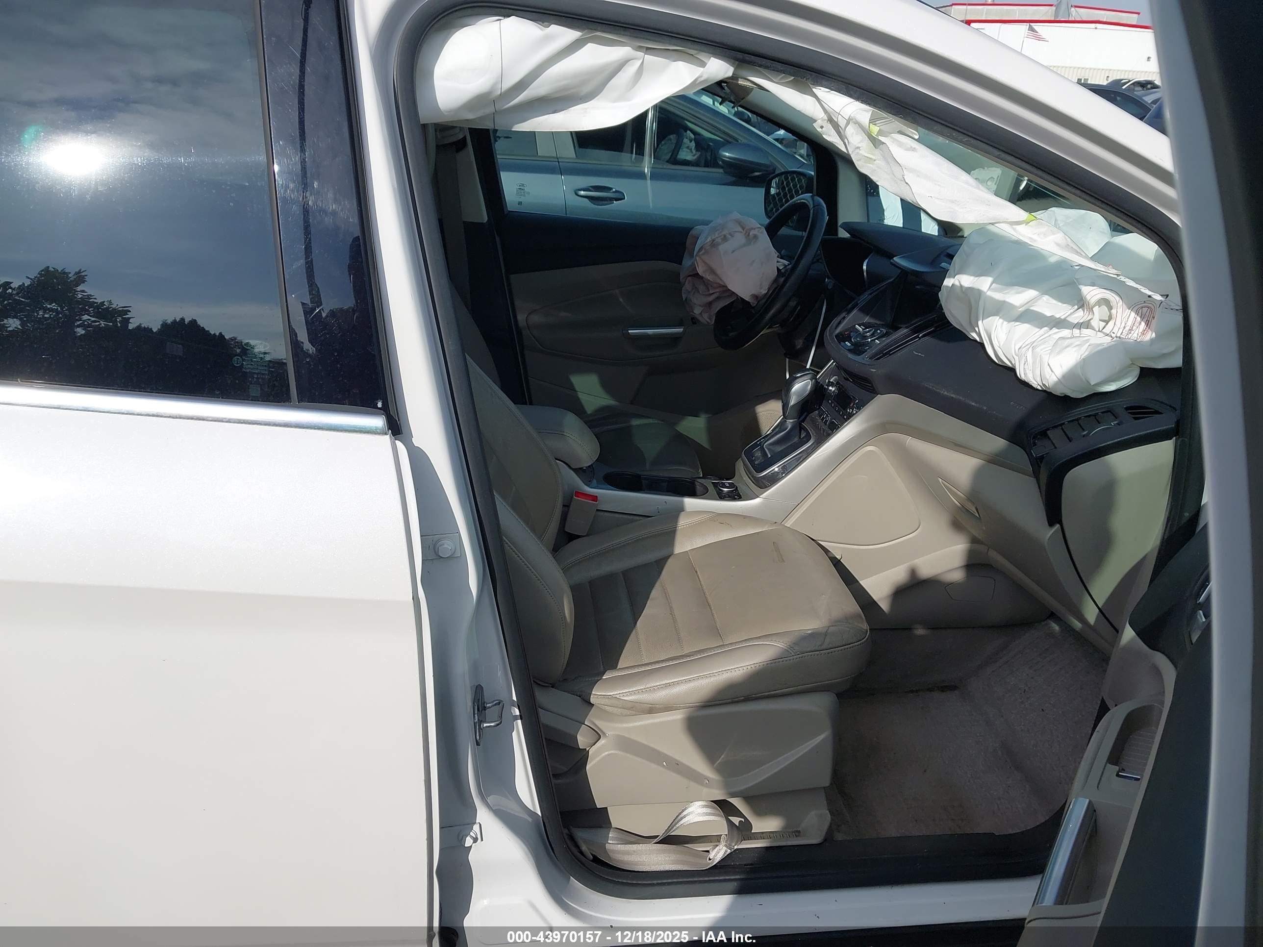 FORD C-MAX image 5