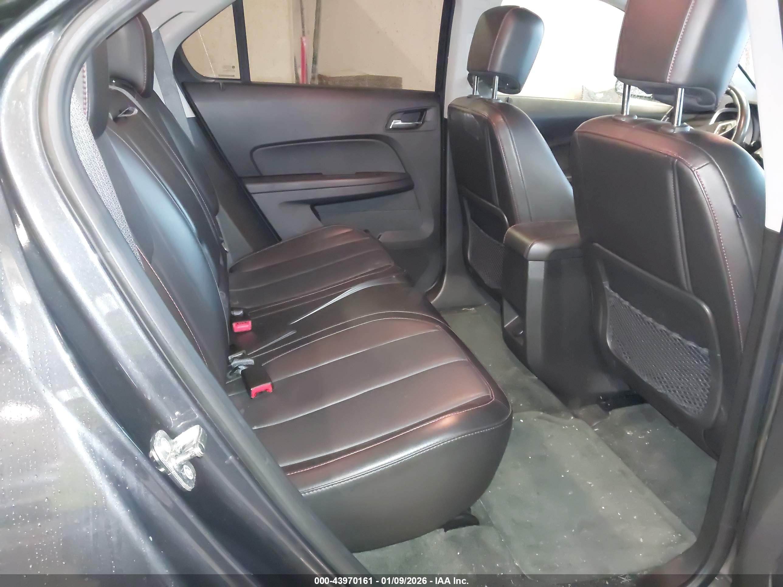 CHEVROLET EQUINOX image 8