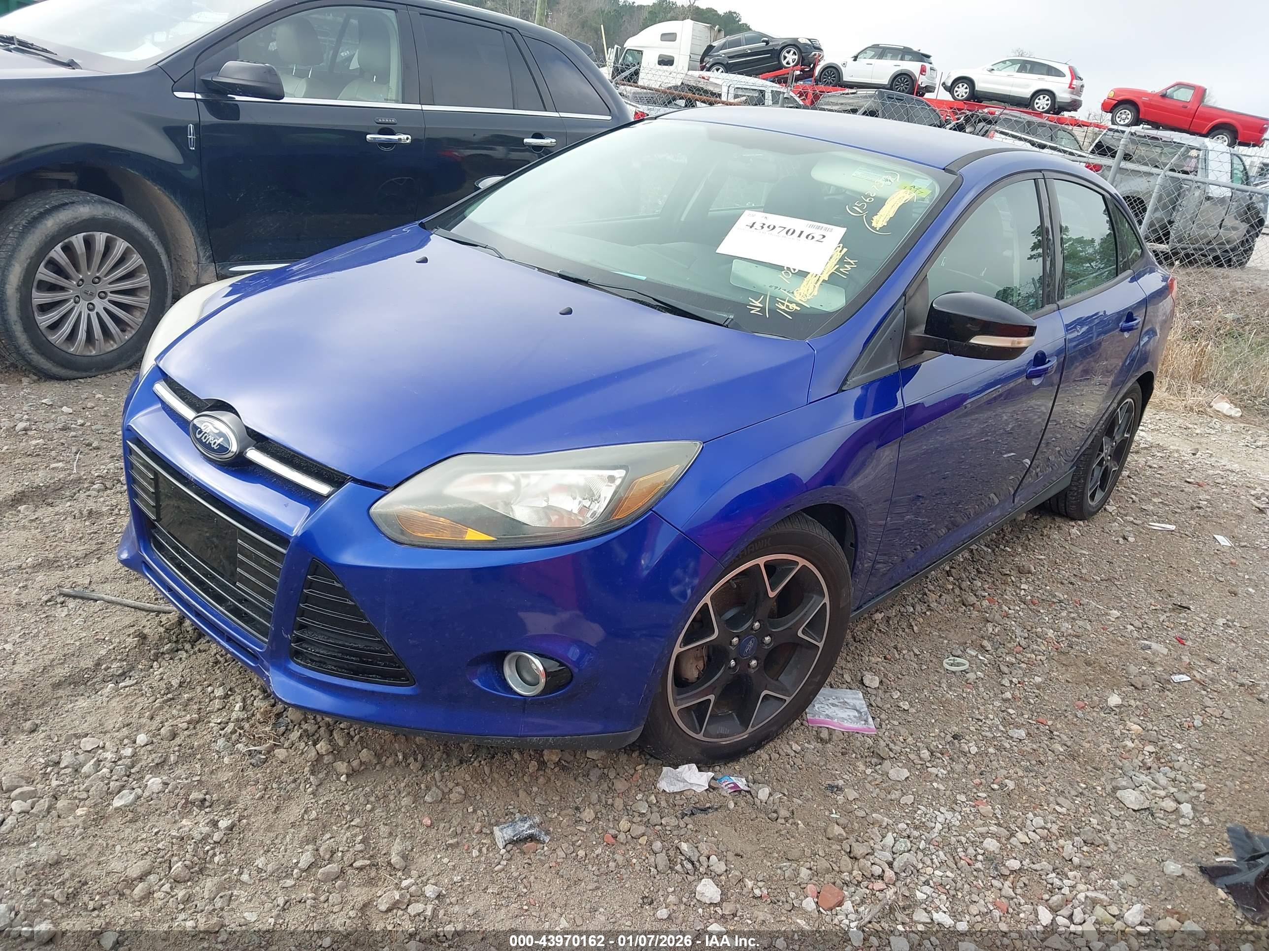FORD FOCUS image 2