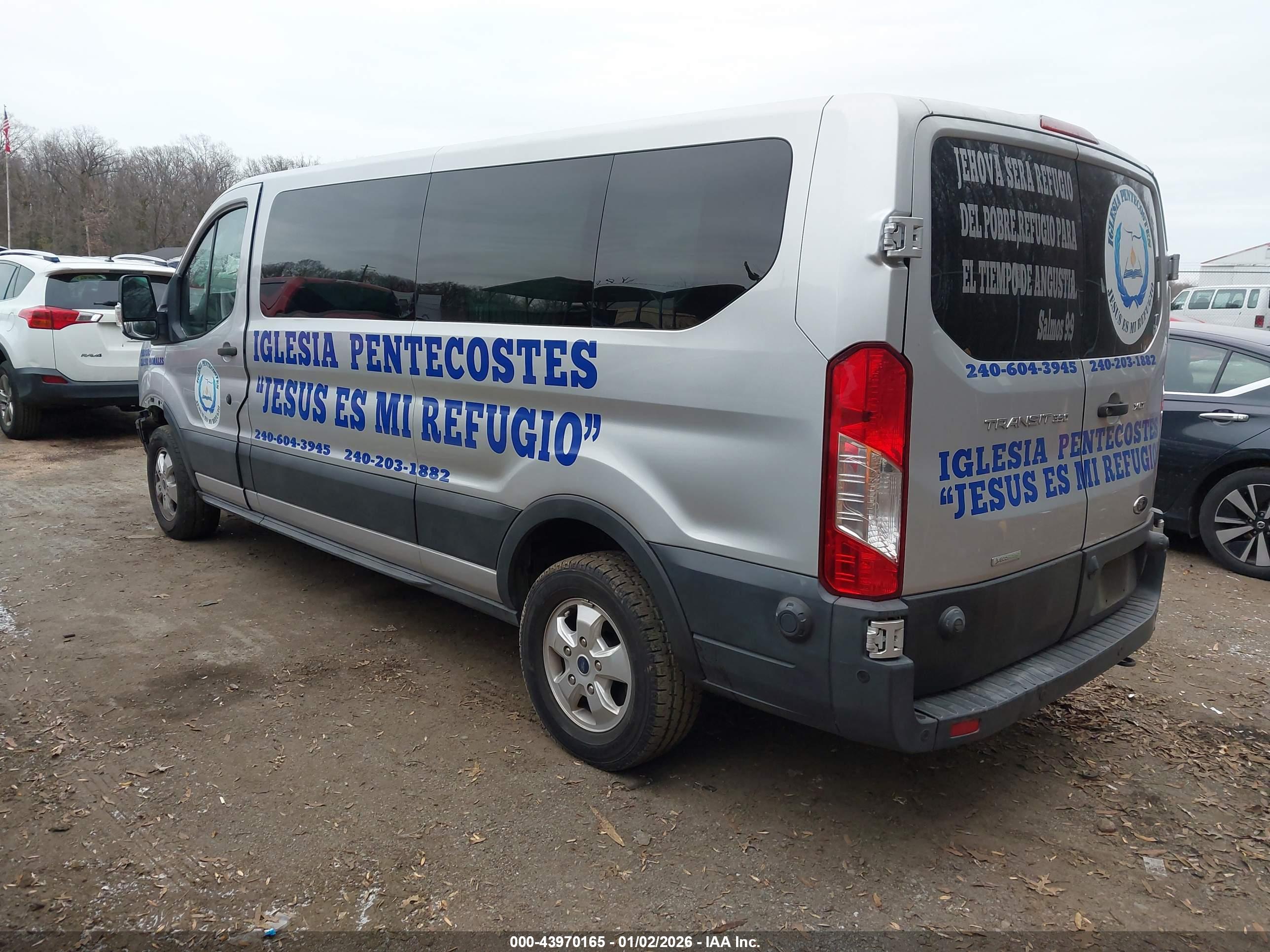 FORD TRANSIT-350 image 3