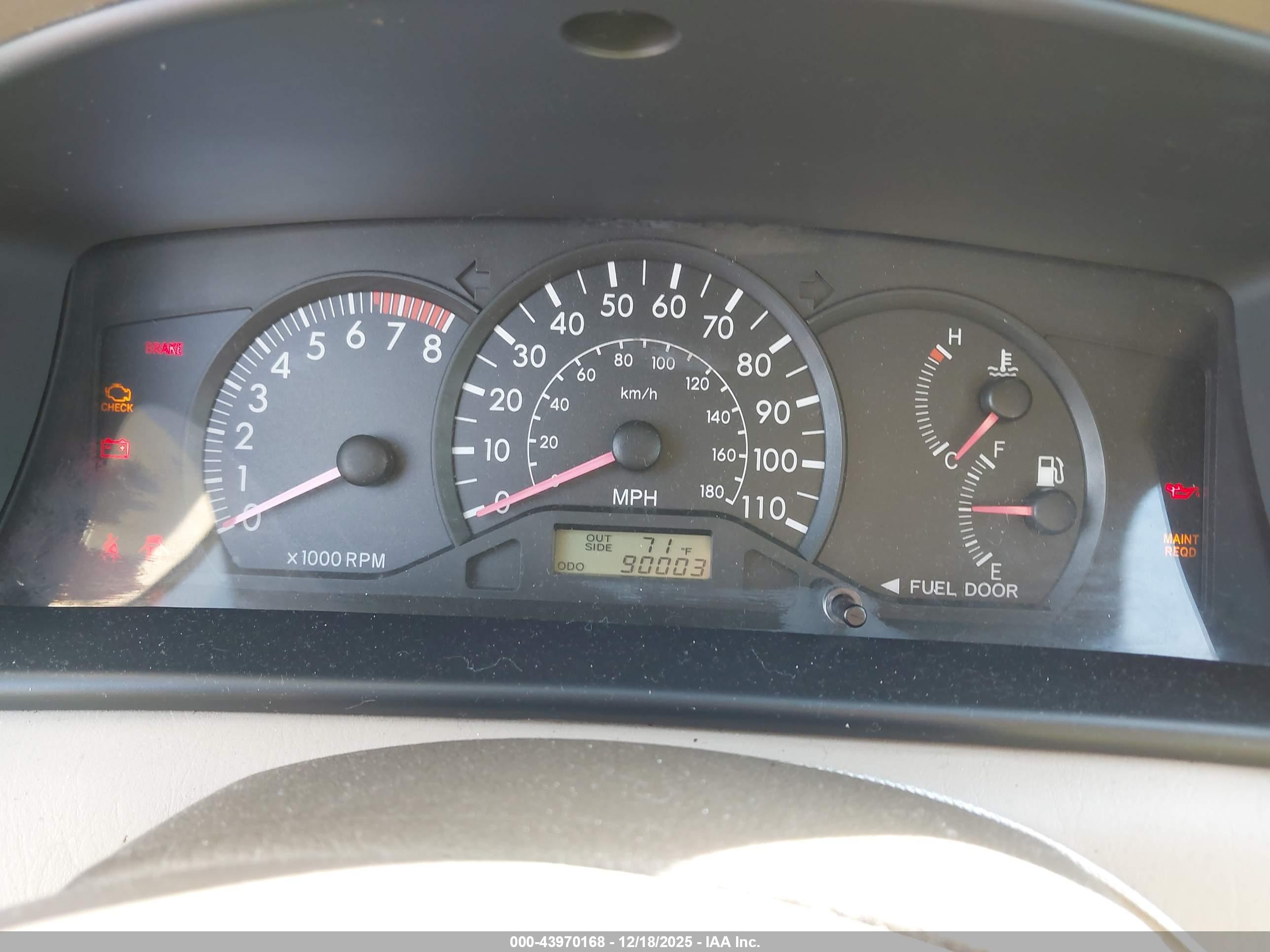 TOYOTA COROLLA image 7