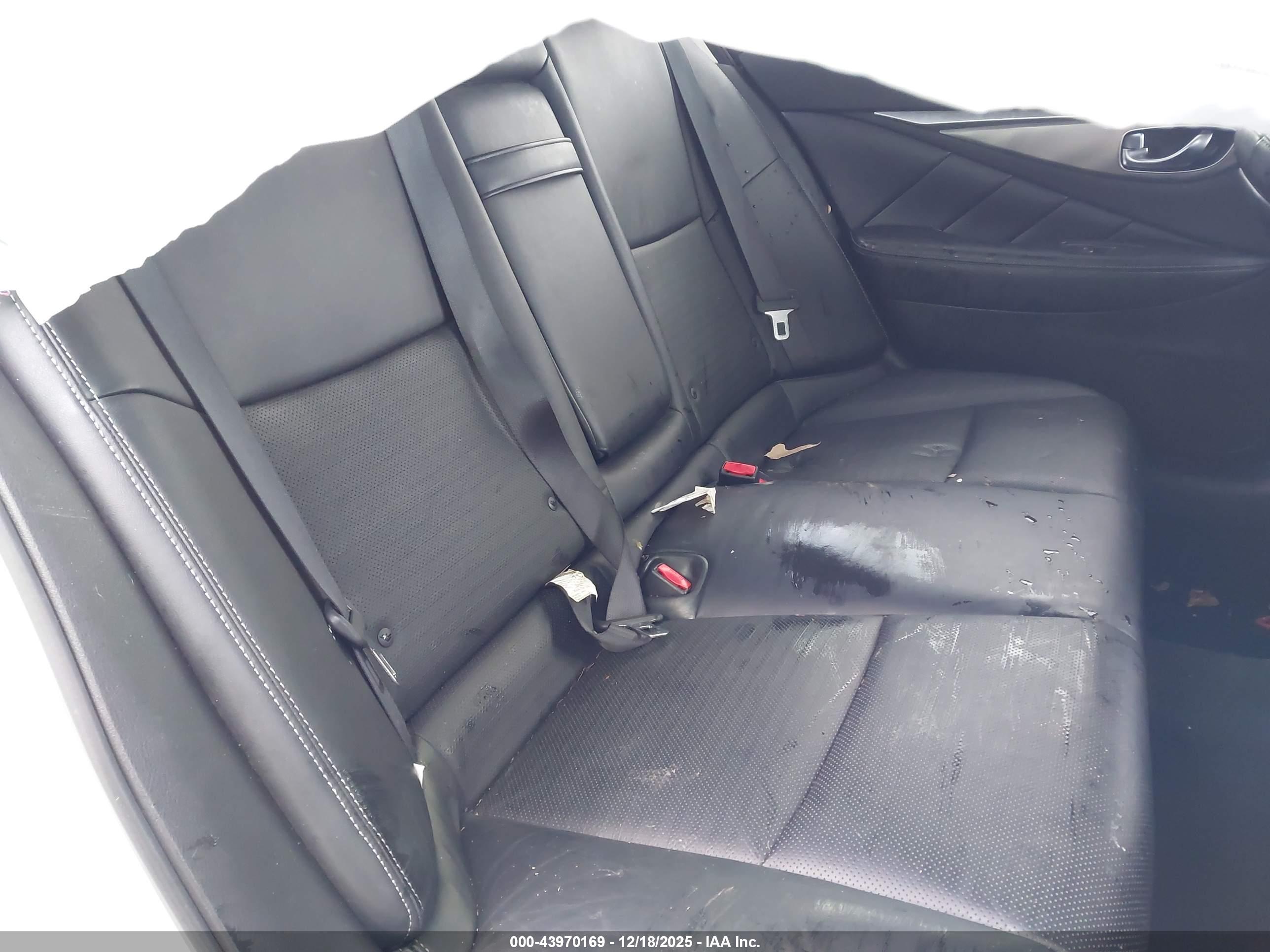 INFINITI Q50 image 8