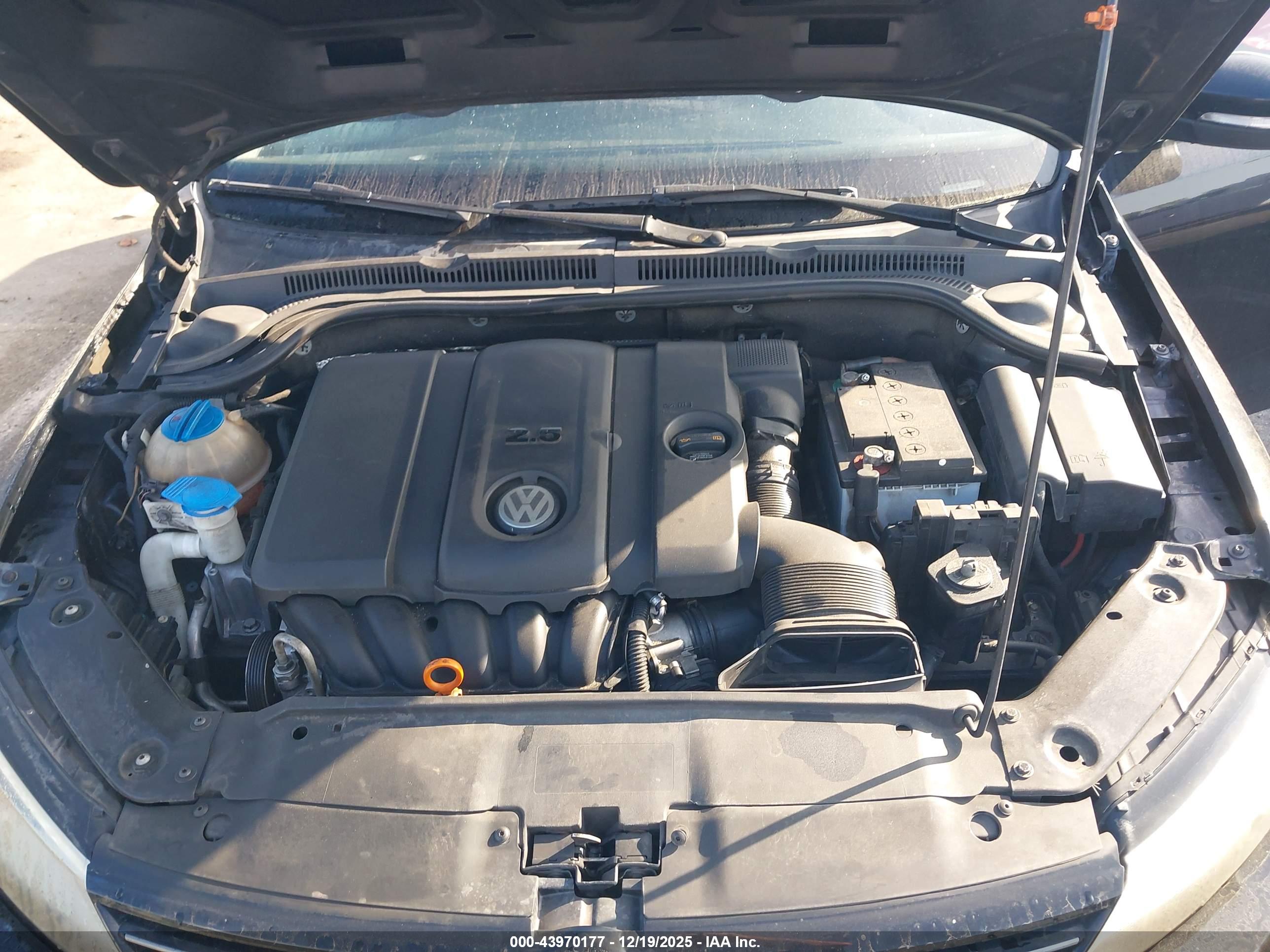 VOLKSWAGEN JETTA image 10