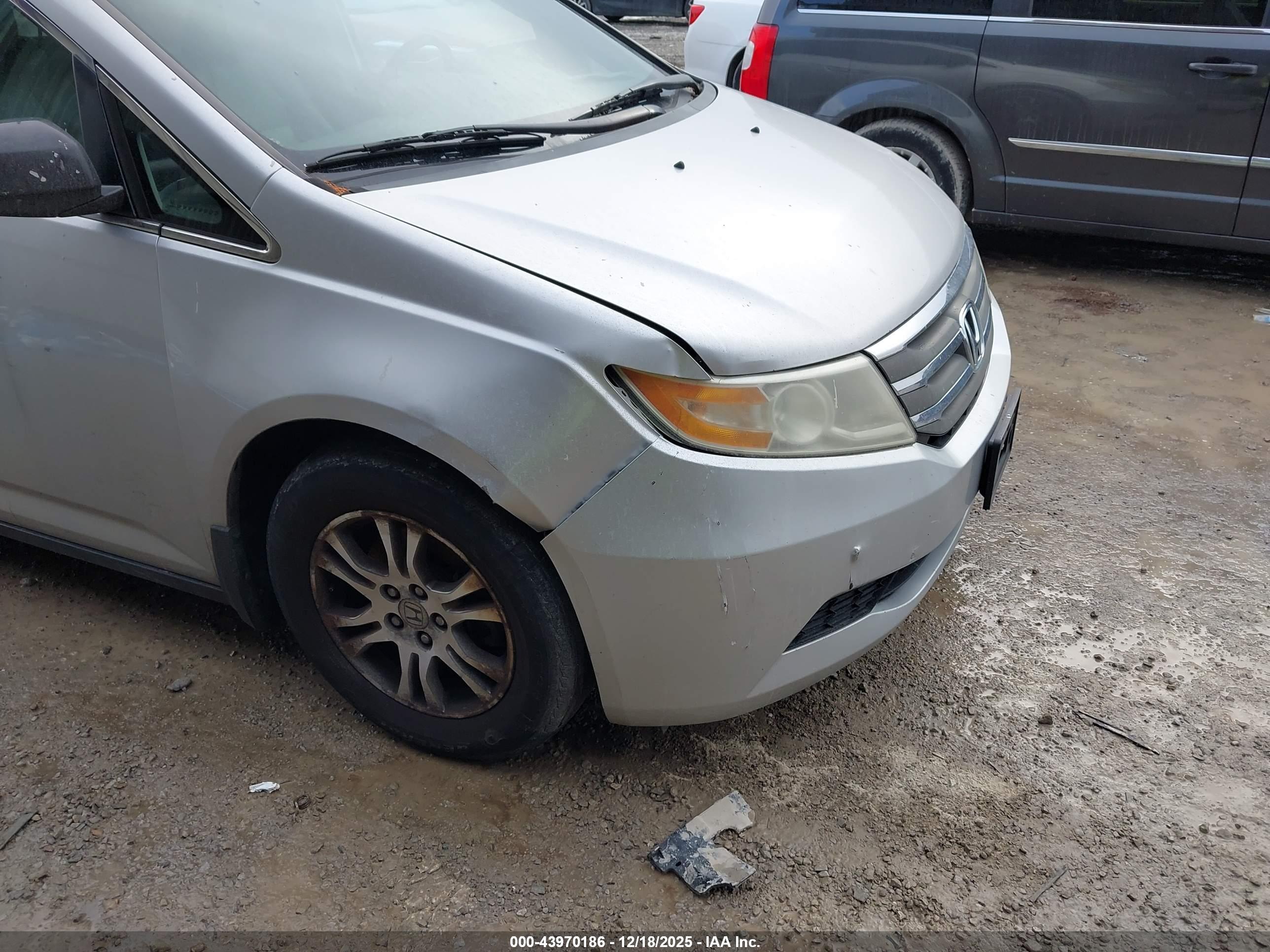 HONDA ODYSSEY image 6