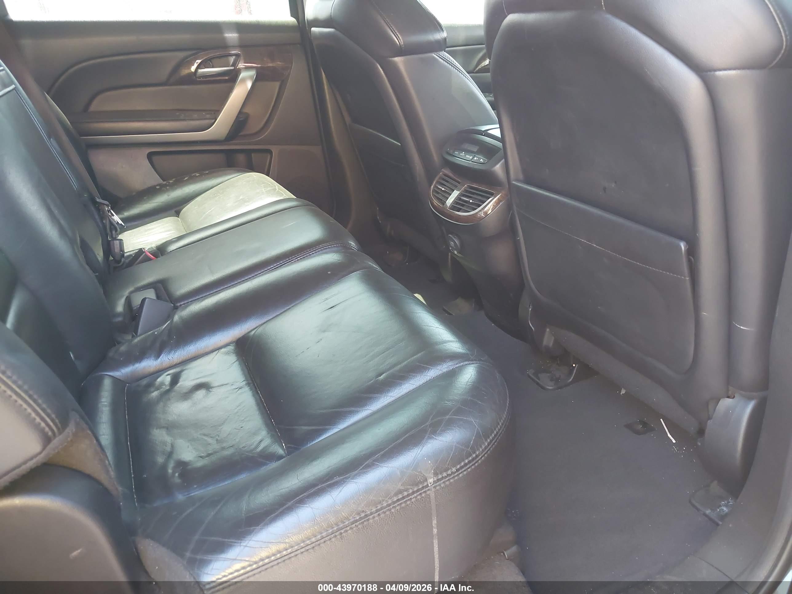 ACURA MDX image 8