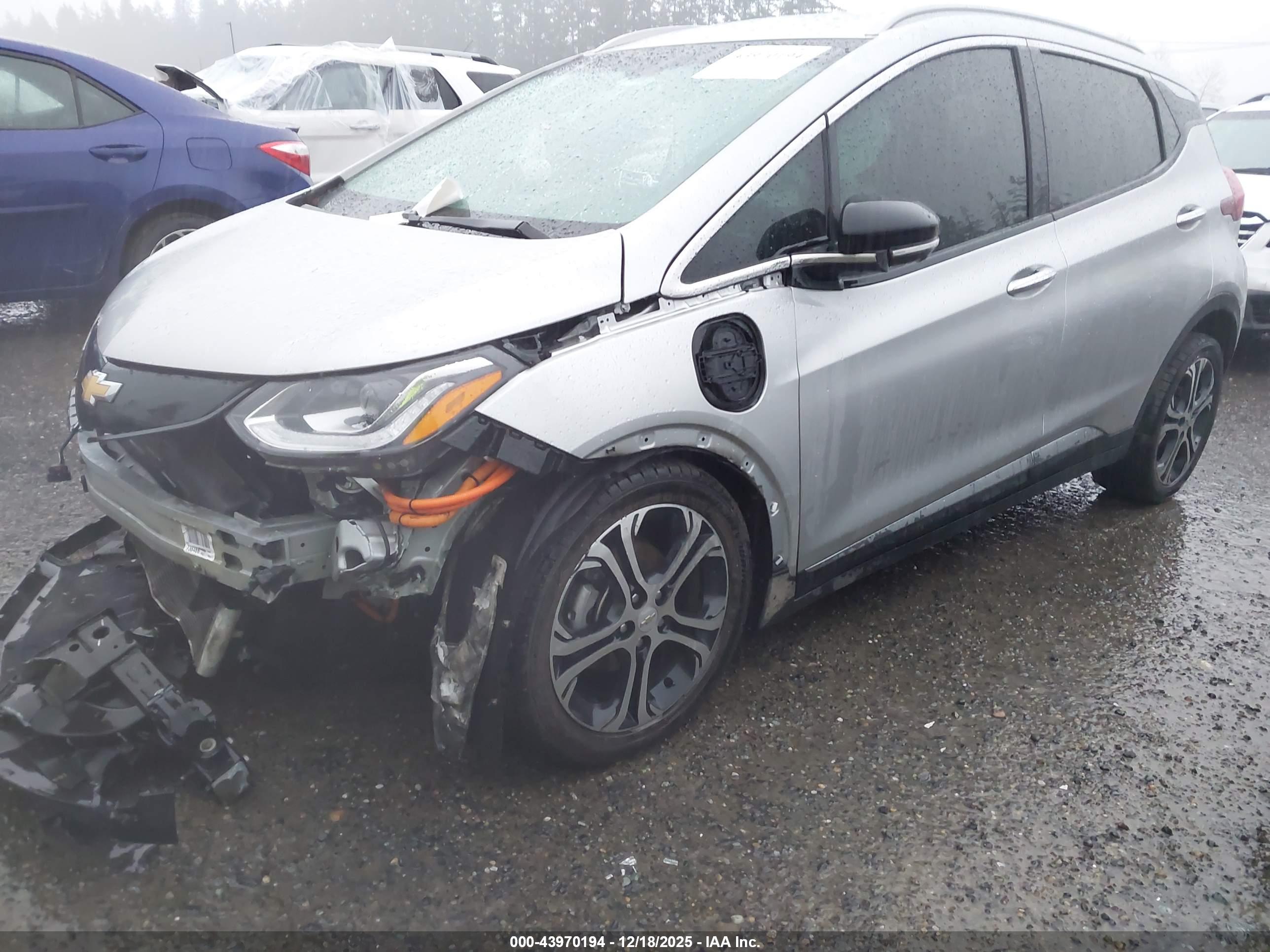 CHEVROLET BOLT image 2