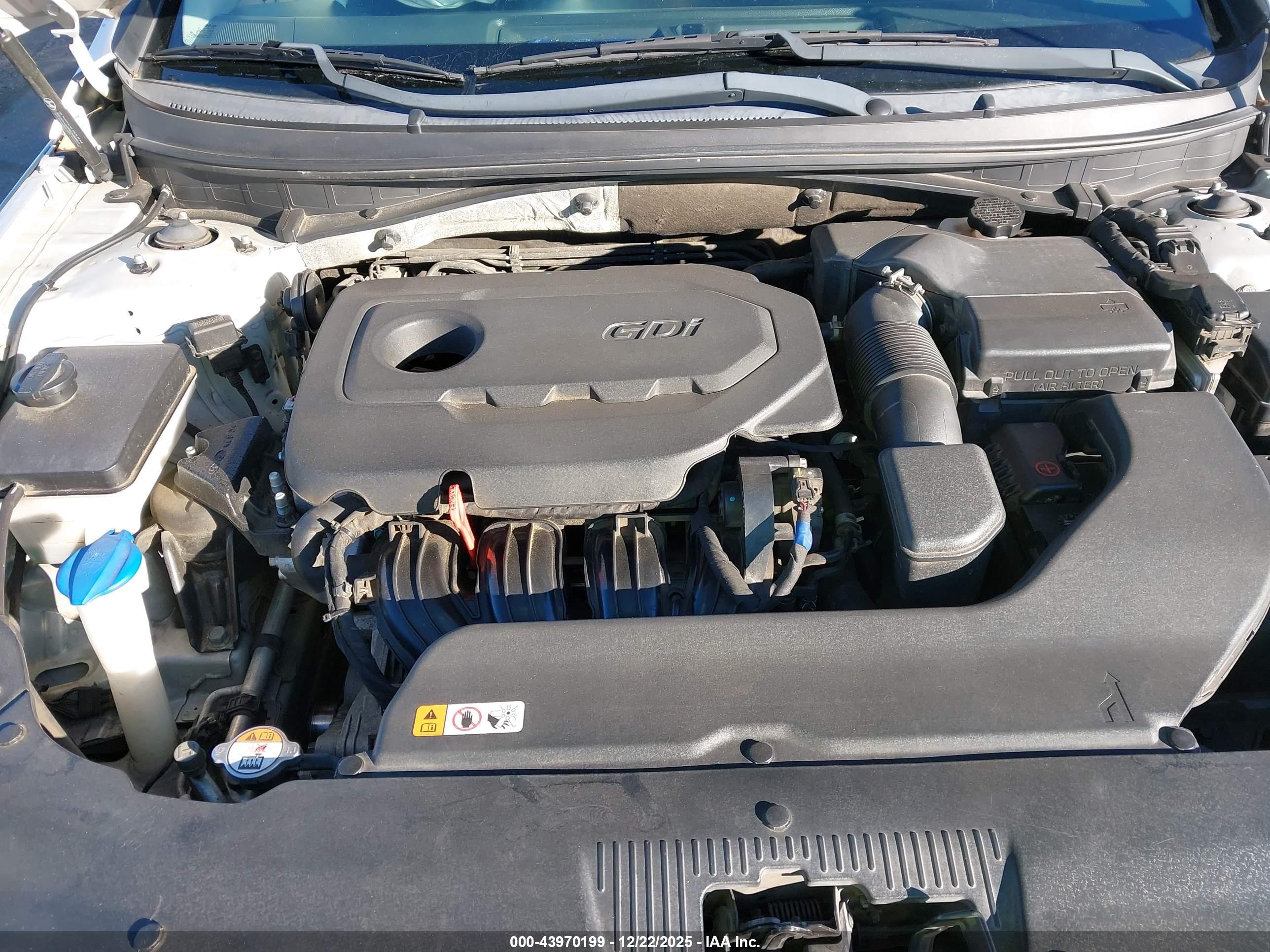 HYUNDAI SONATA image 10