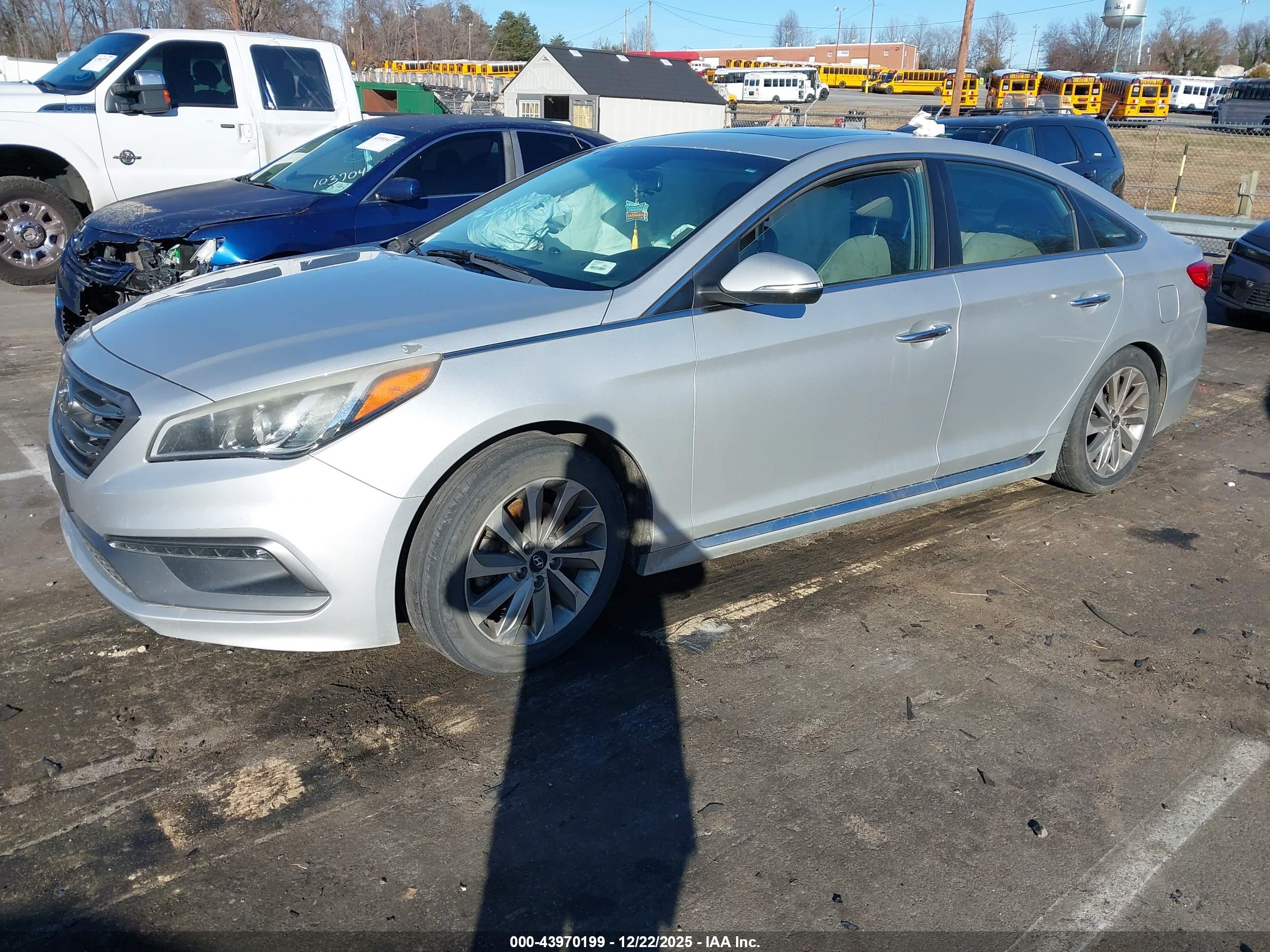 HYUNDAI SONATA image 2