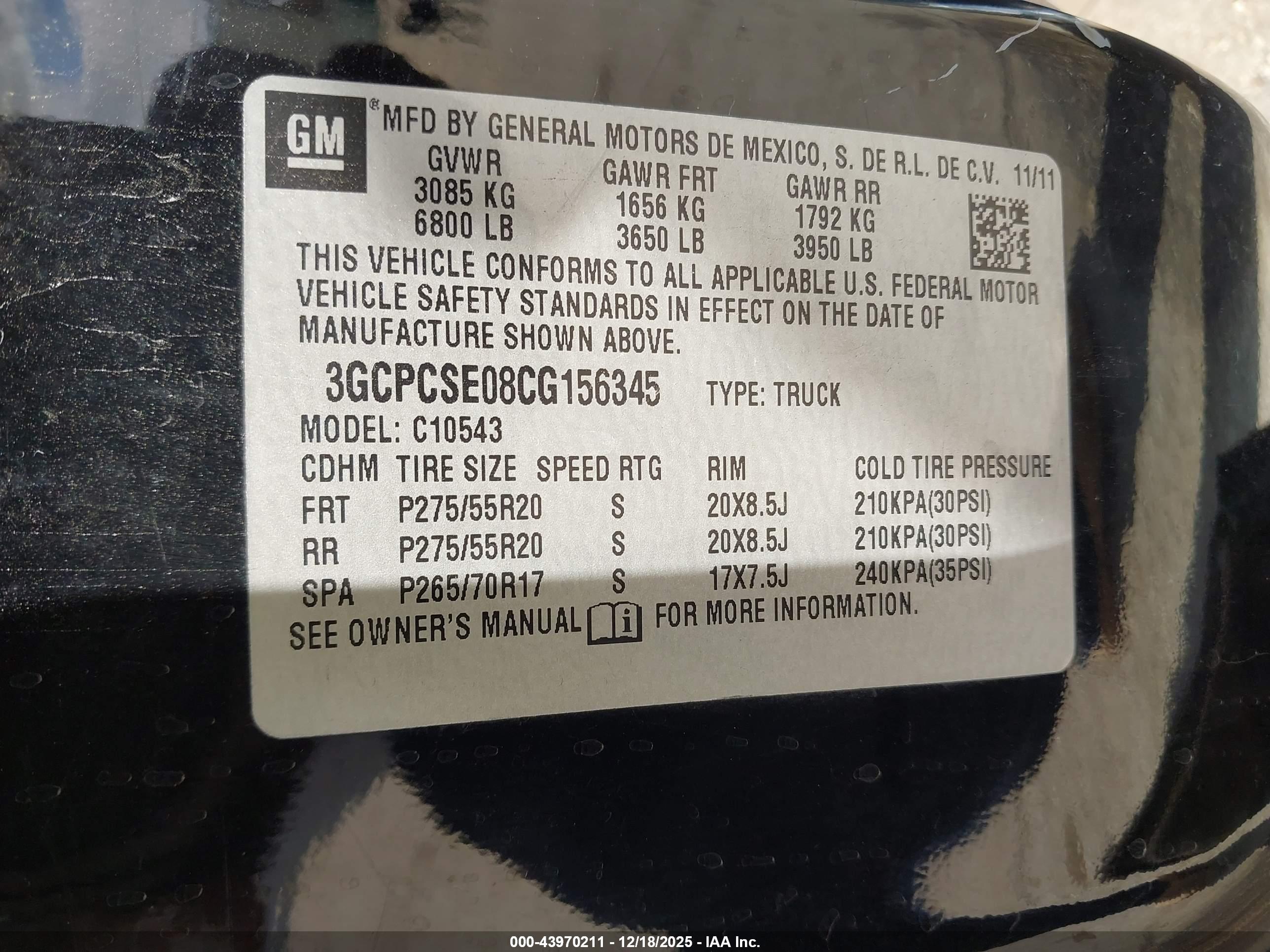 CHEVROLET SILVERADO image 9