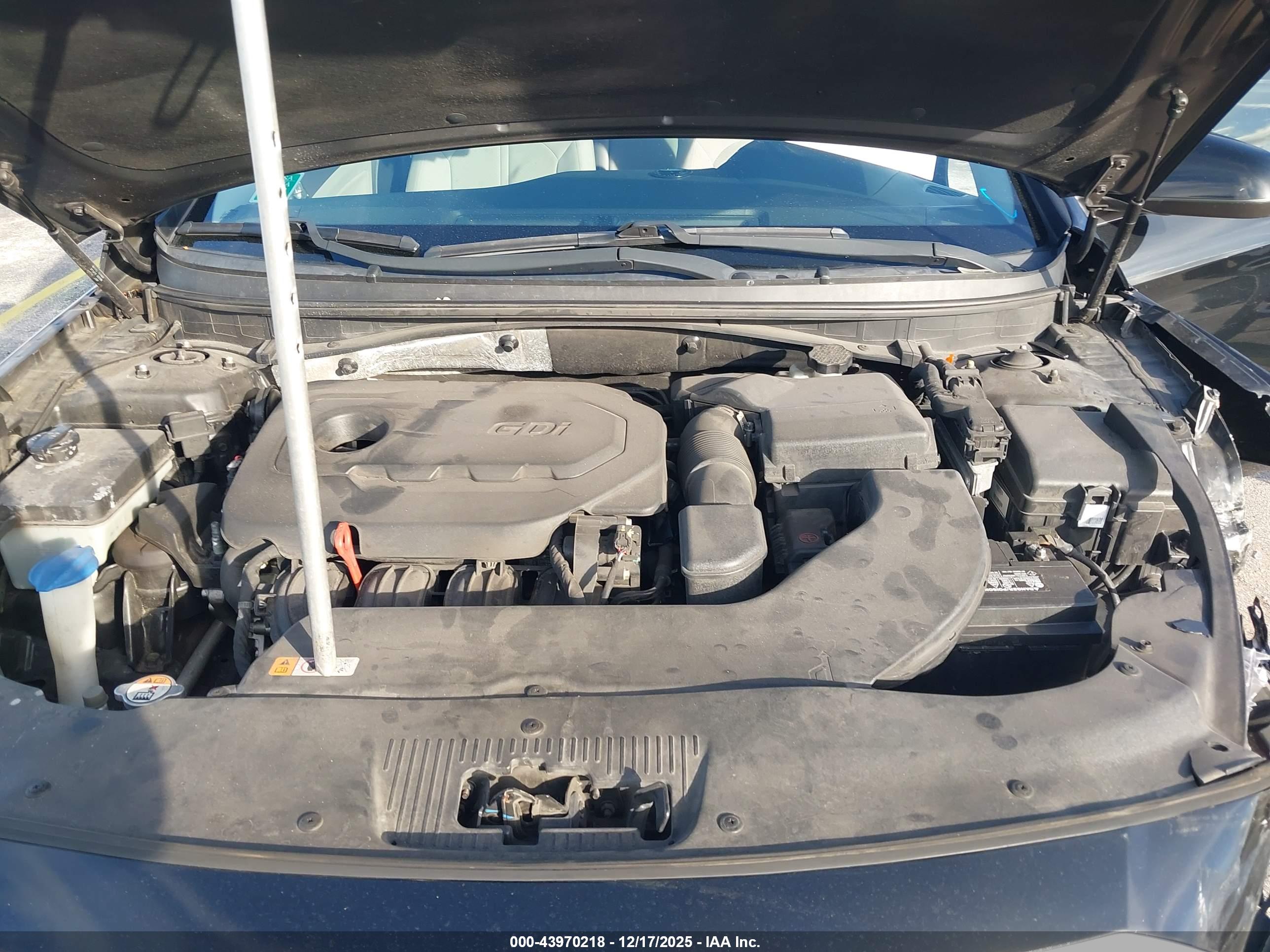 HYUNDAI SONATA image 10