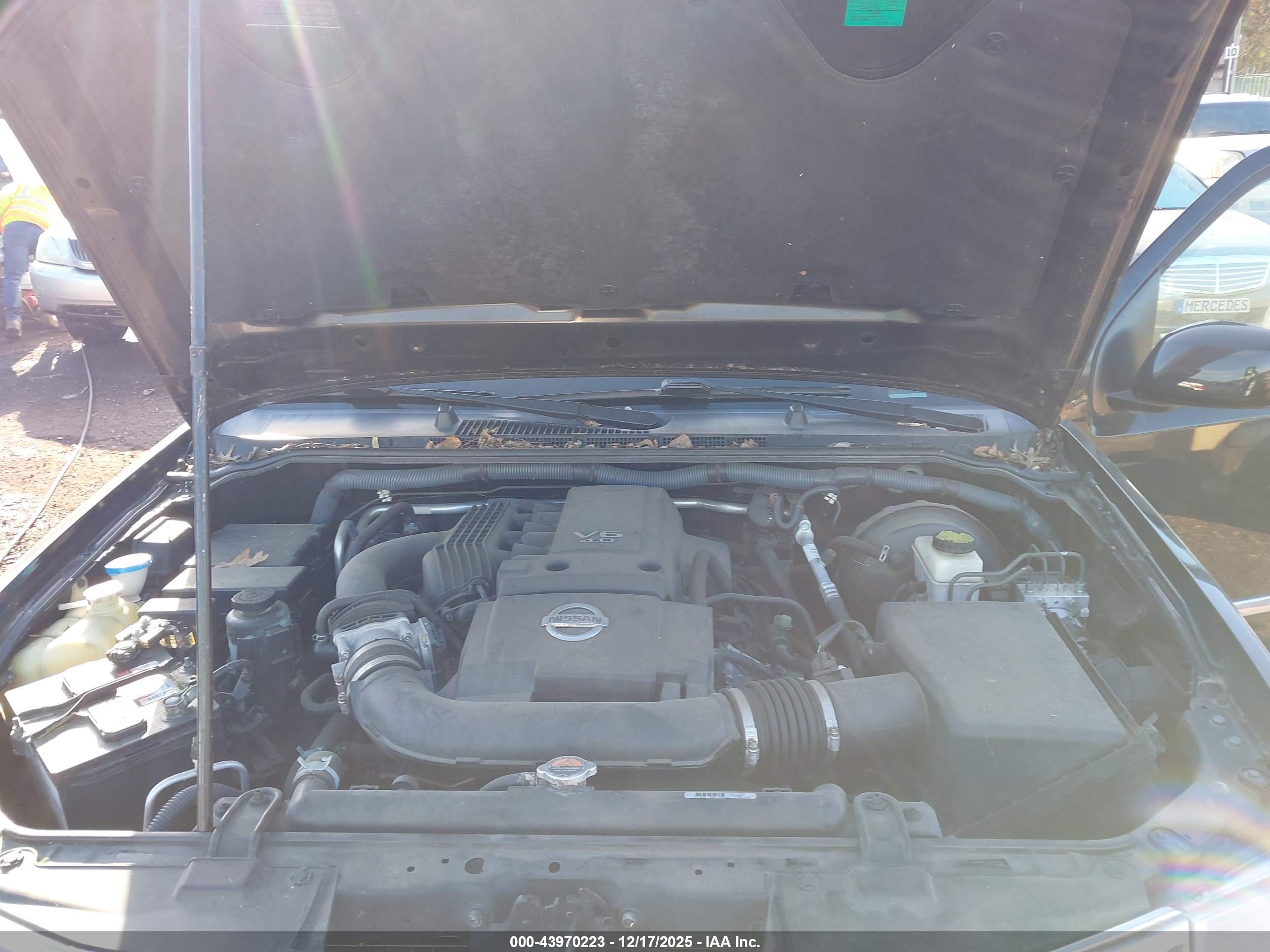 NISSAN PATHFINDER image 10