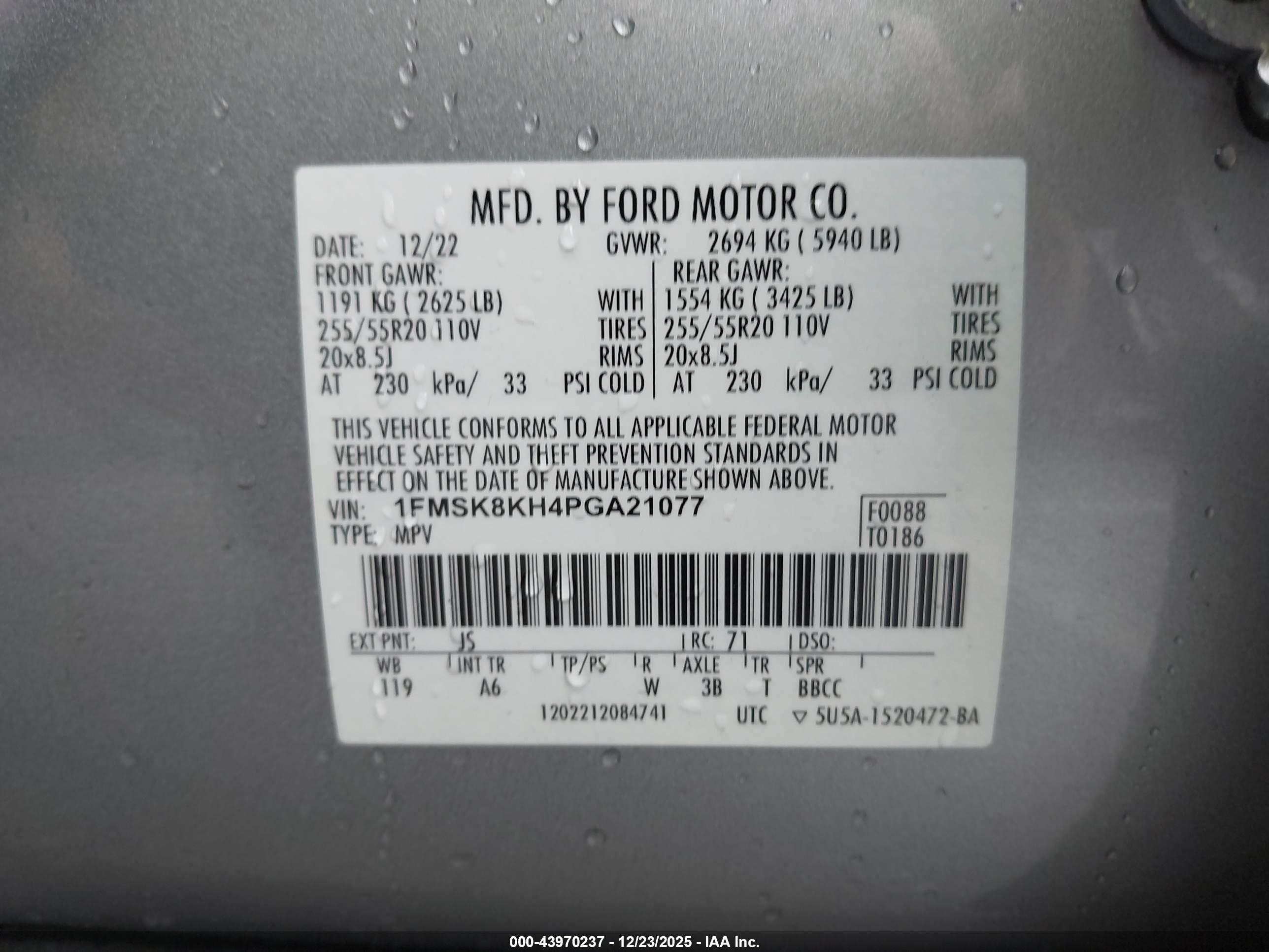FORD EXPLORER image 9
