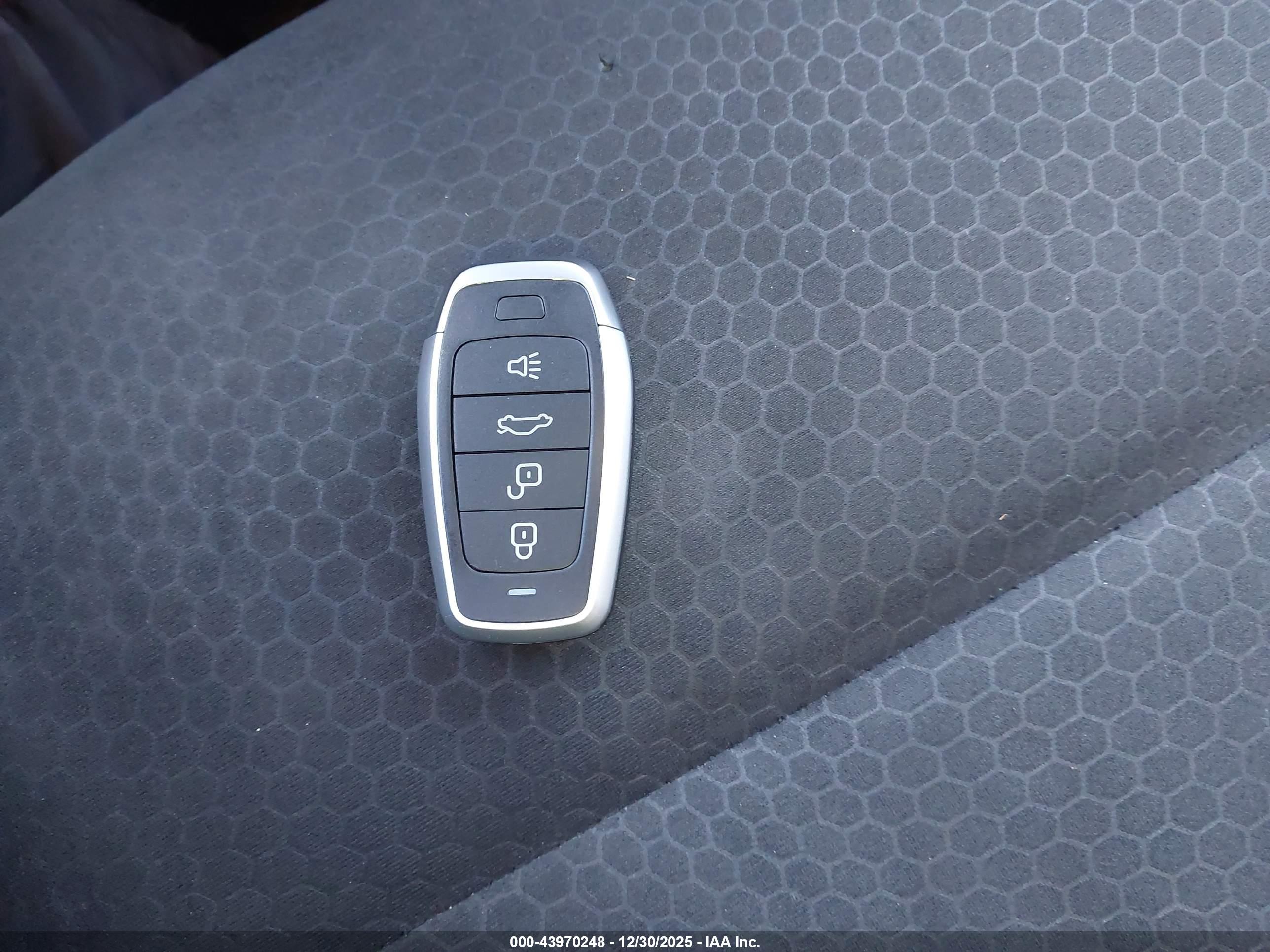 NISSAN JUKE image 11