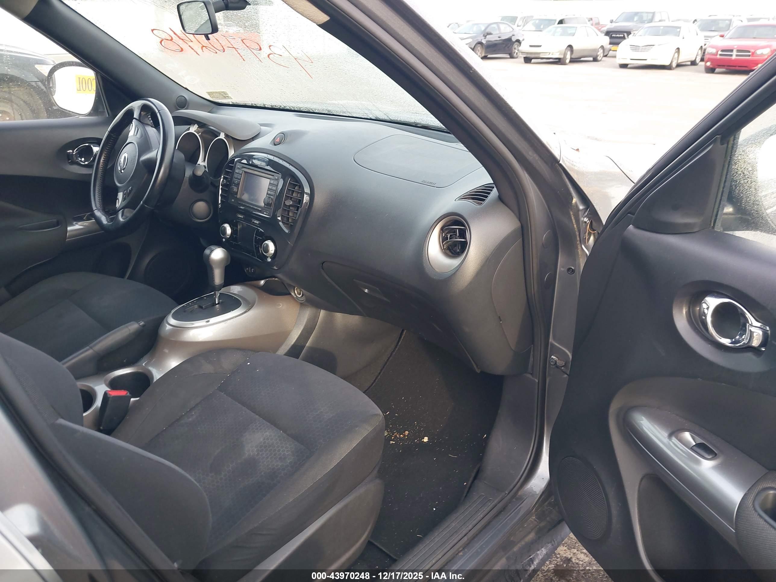NISSAN JUKE image 5