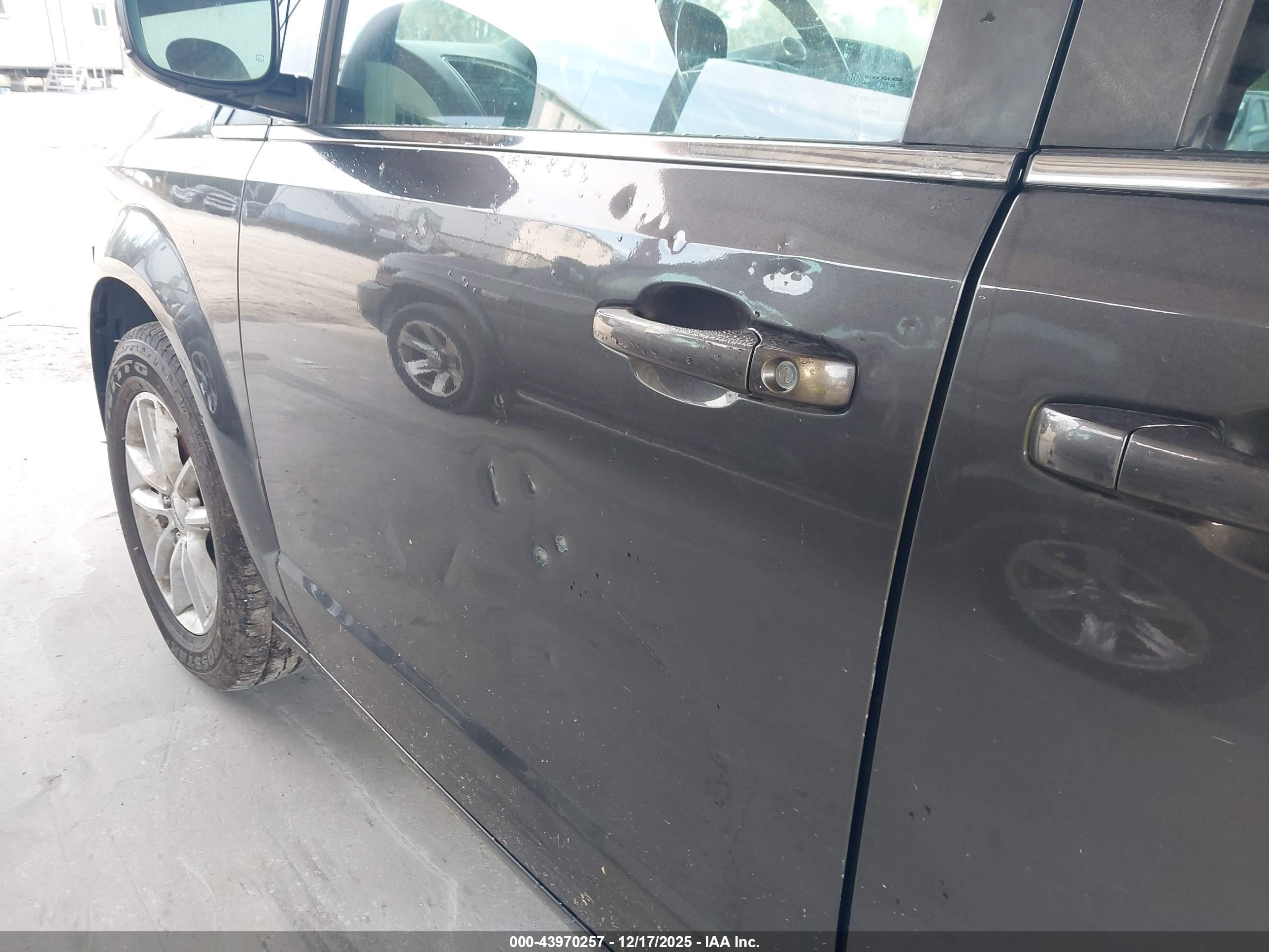 DODGE GRAND image 6