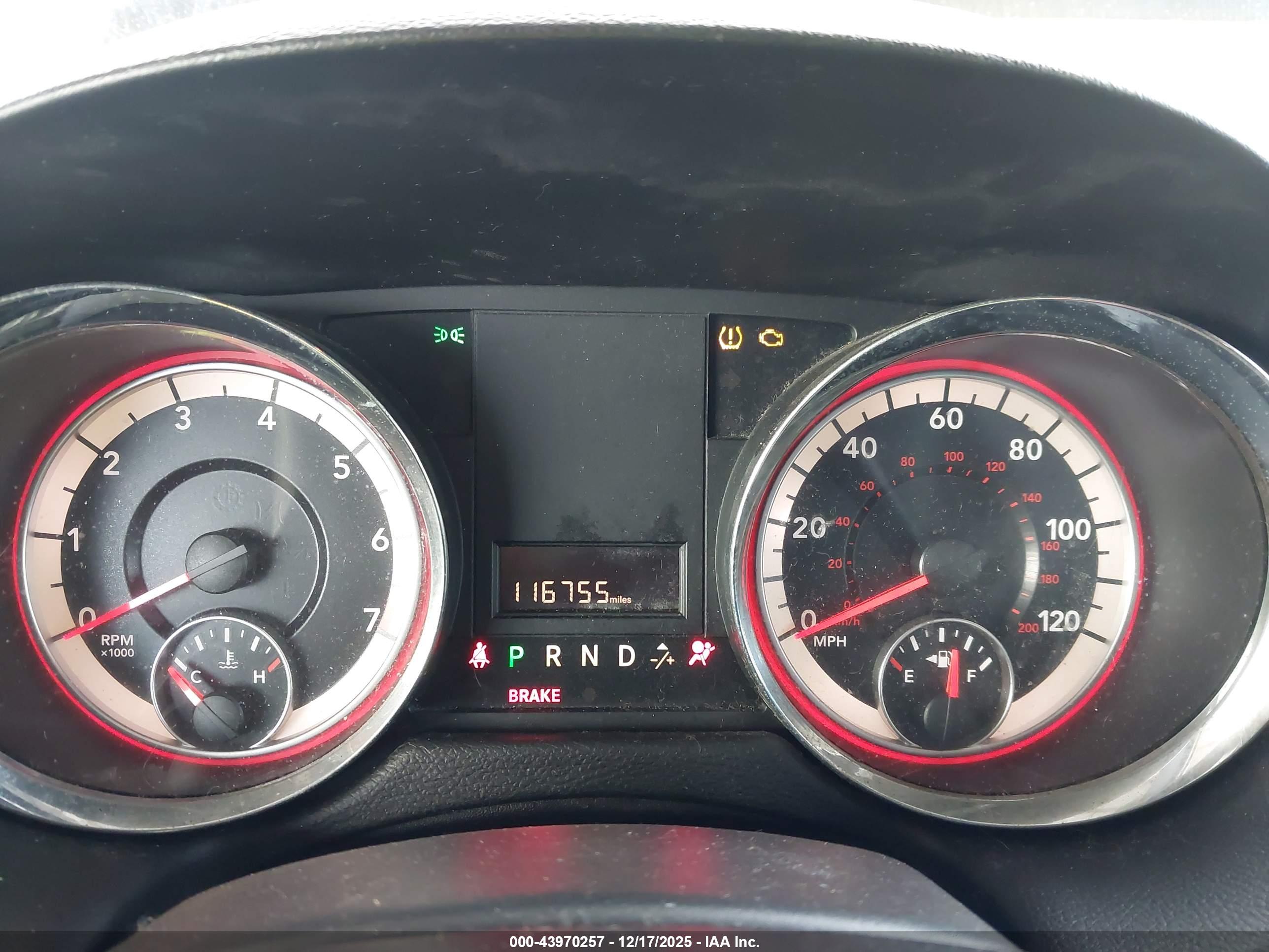 DODGE GRAND image 7