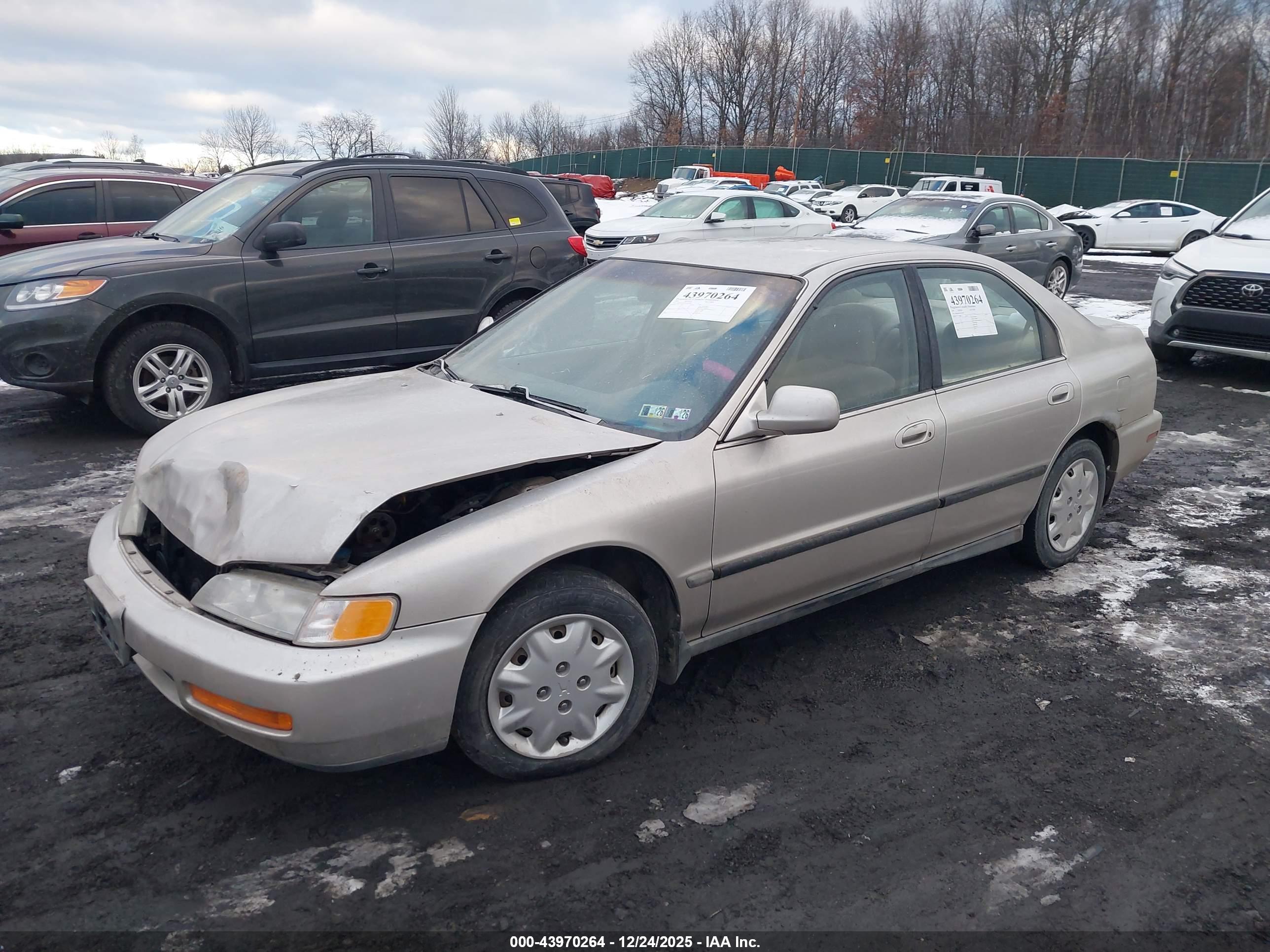 HONDA ACCORD image 2