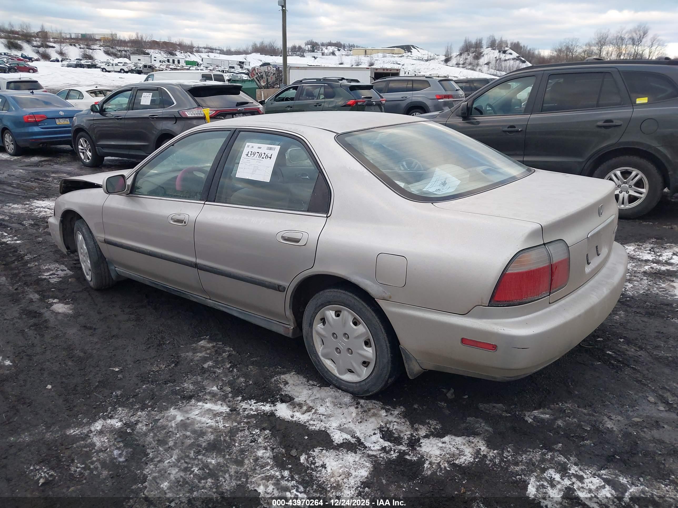HONDA ACCORD image 3