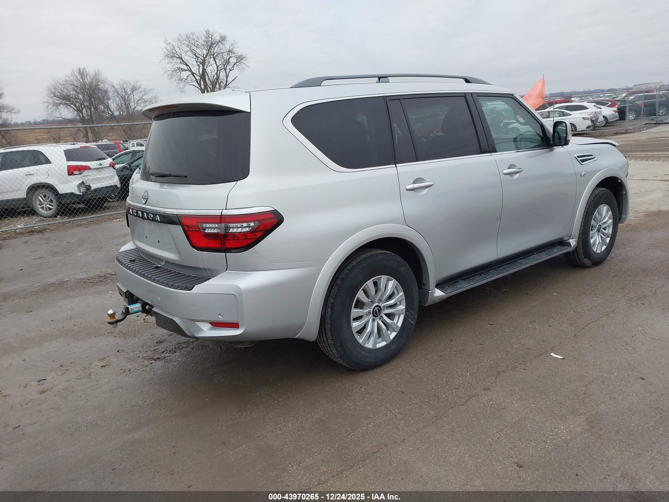 NISSAN ARMADA image 4