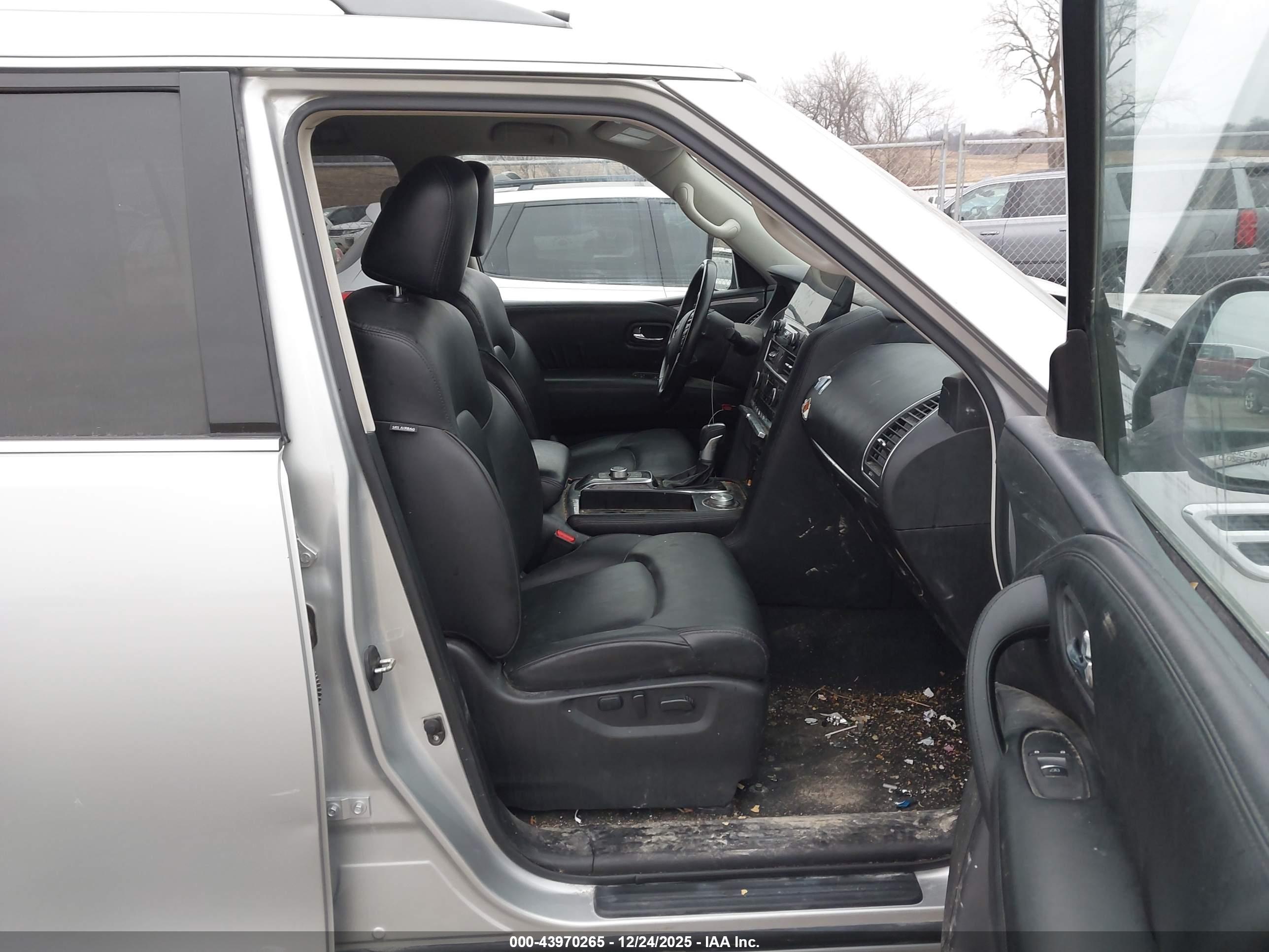 NISSAN ARMADA image 5