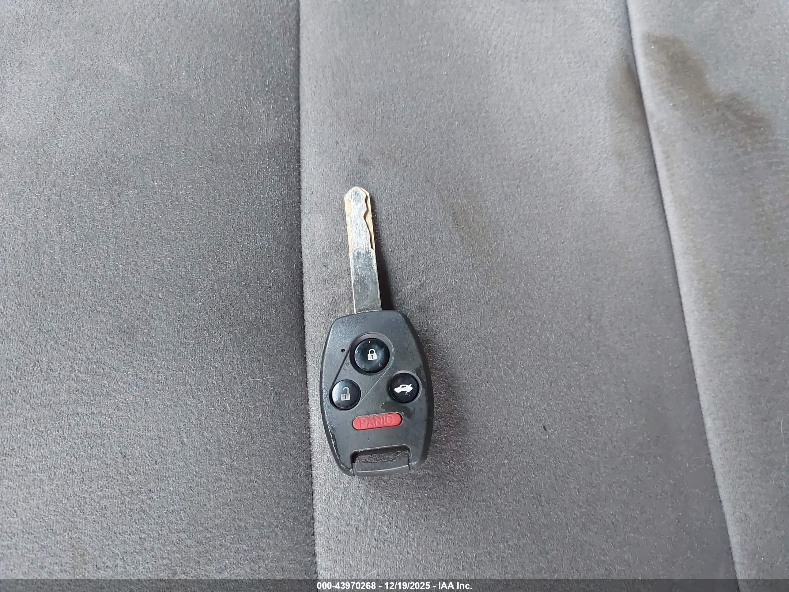 HONDA CIVIC image 11