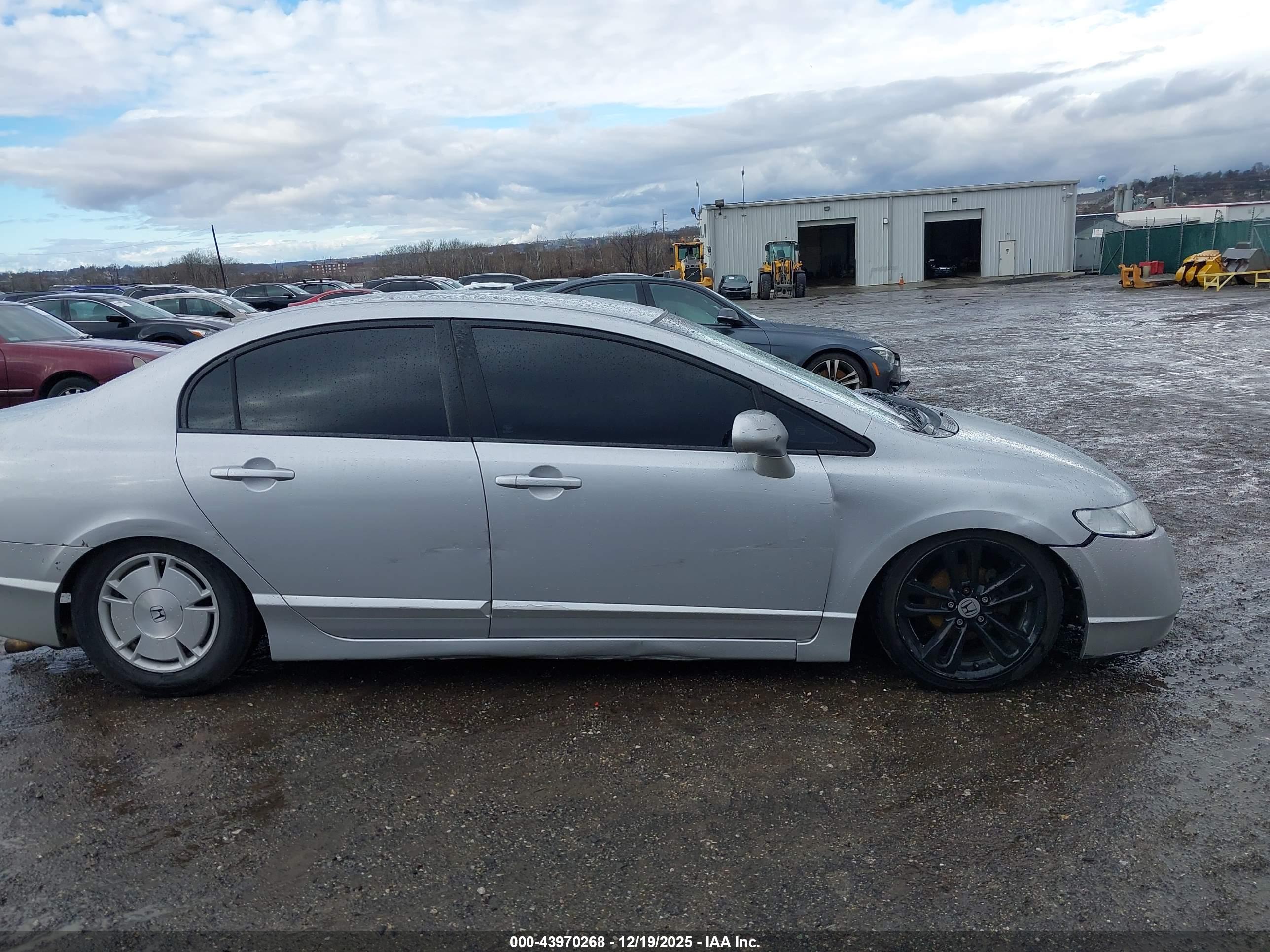 HONDA CIVIC image 6