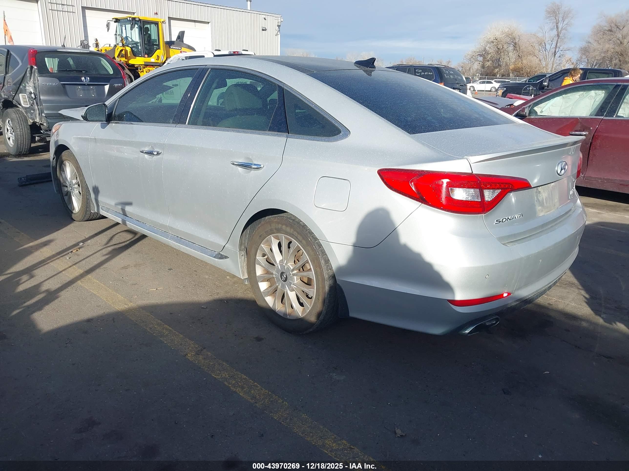 HYUNDAI SONATA image 3
