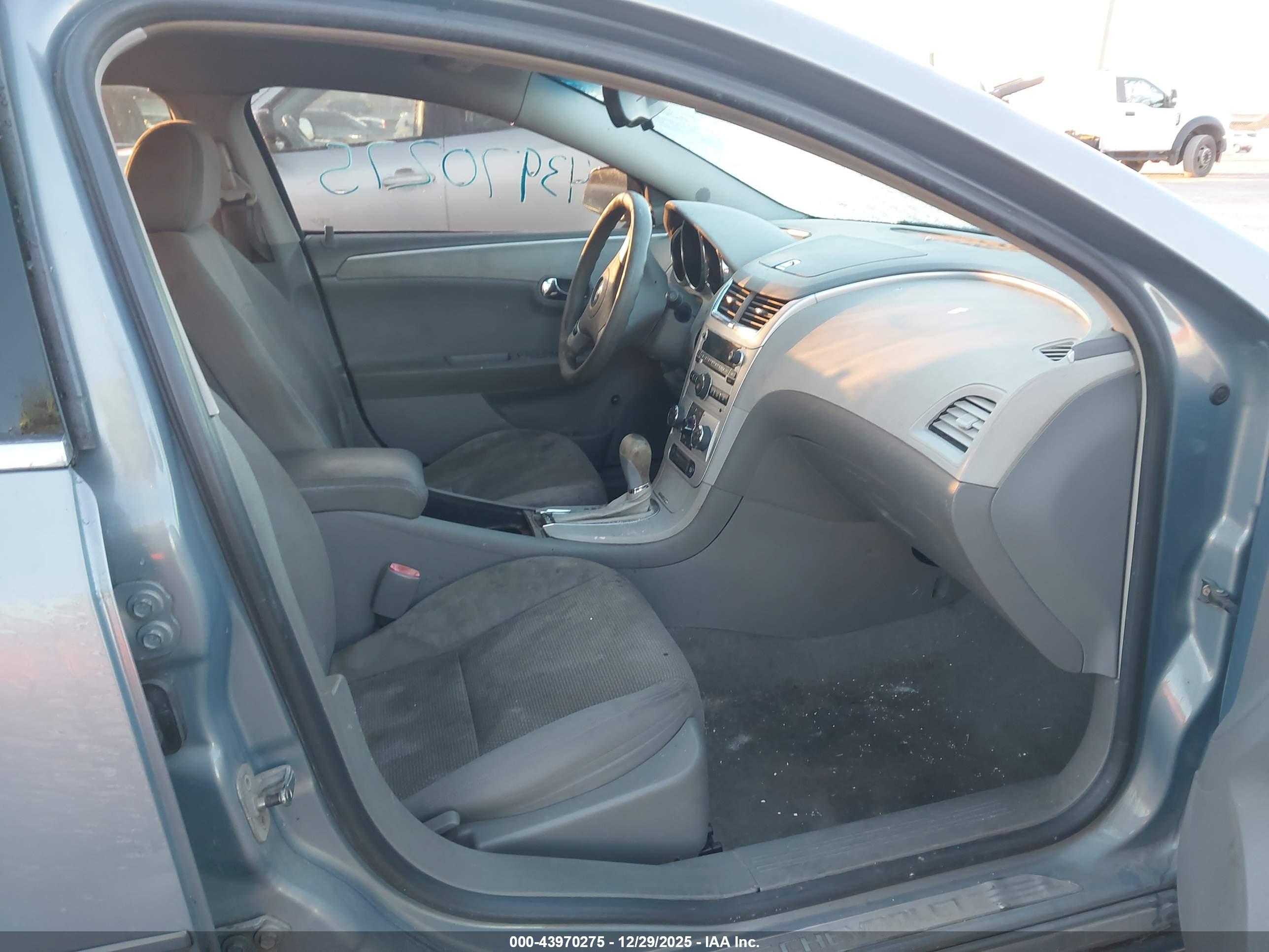 CHEVROLET MALIBU image 5