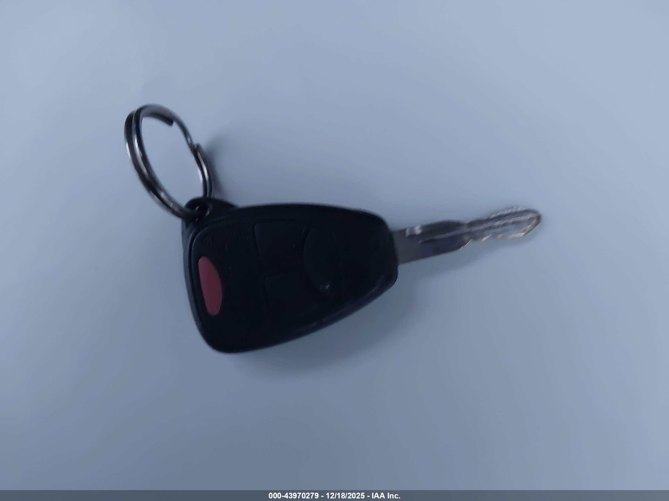 DODGE AVENGER image 11