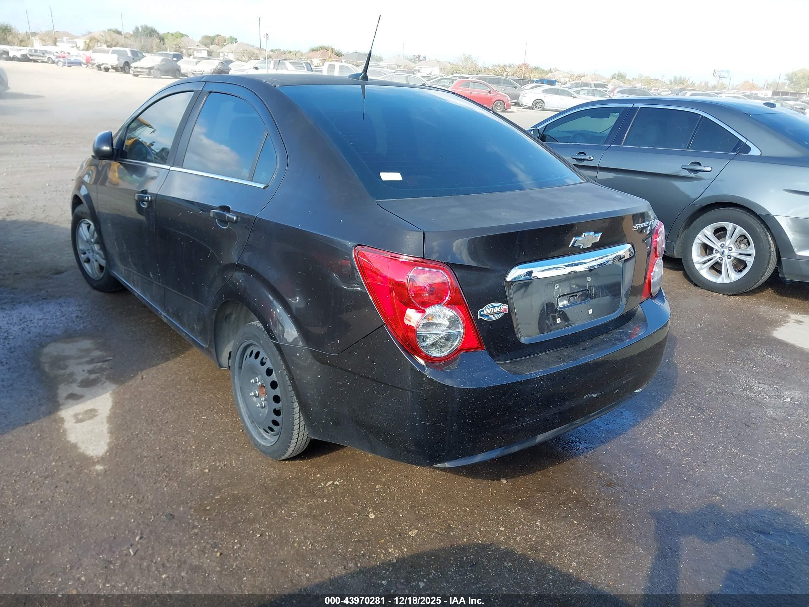CHEVROLET SONIC image 3