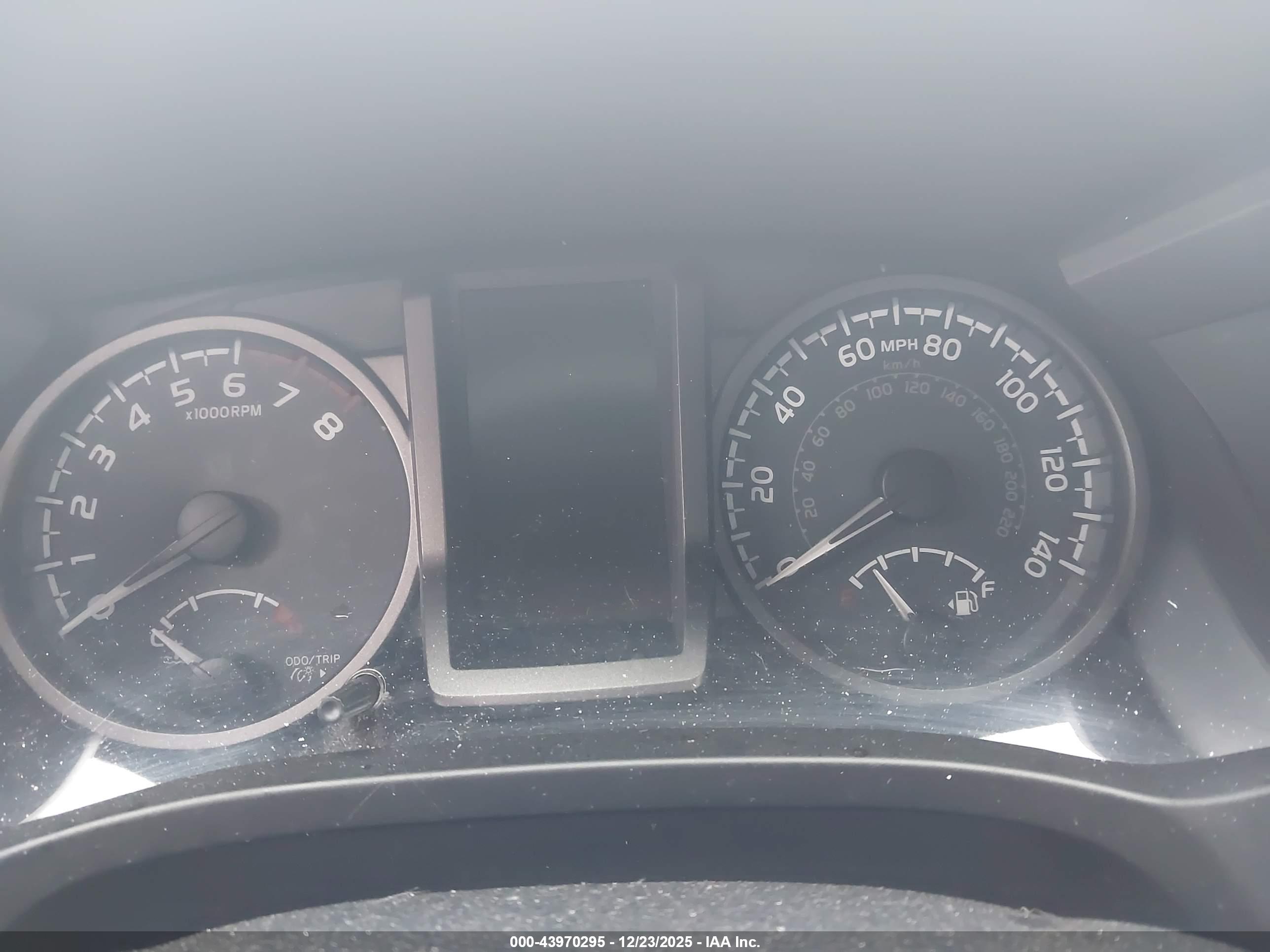 TOYOTA TACOMA image 7