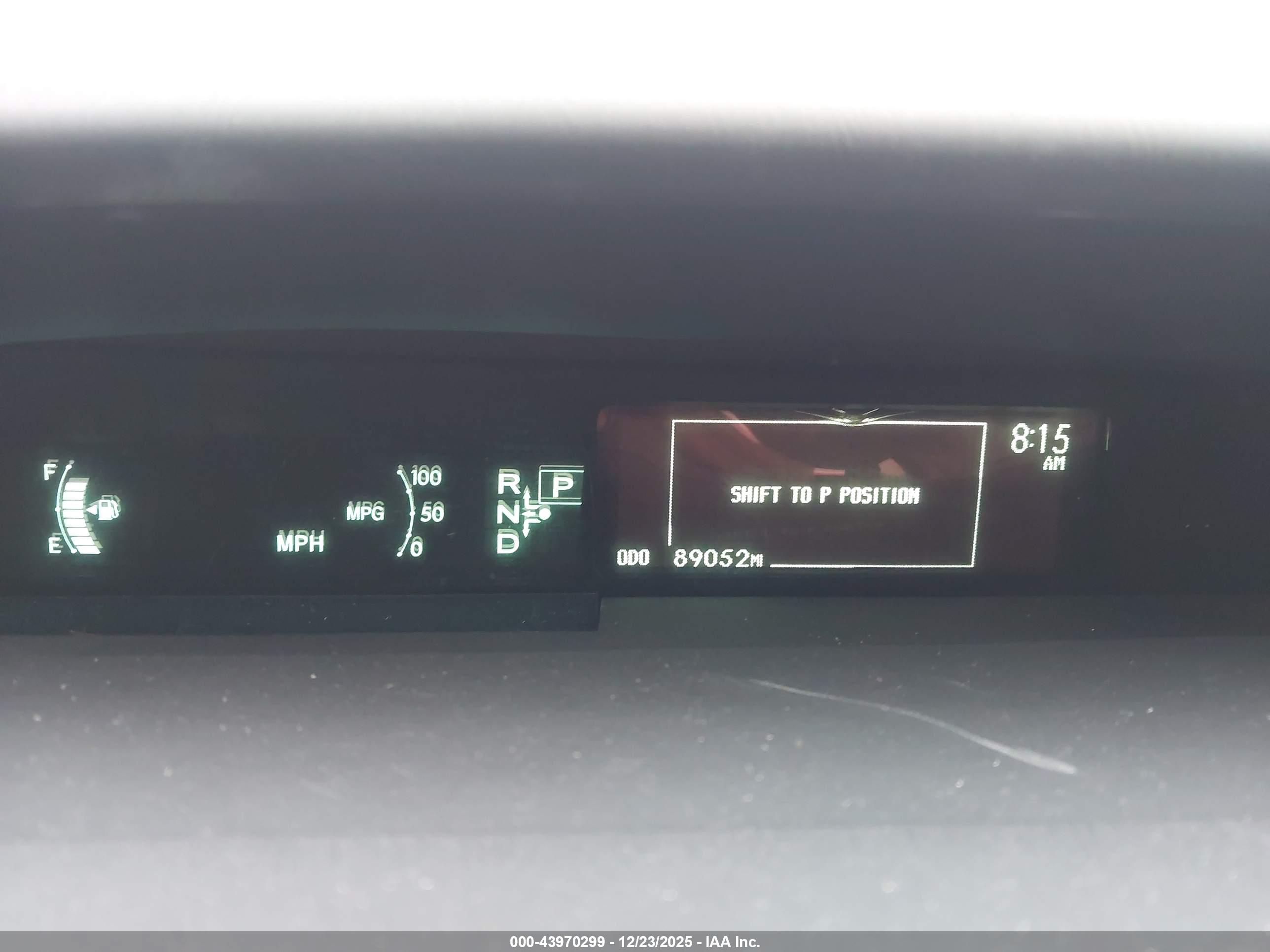 TOYOTA PRIUS image 7