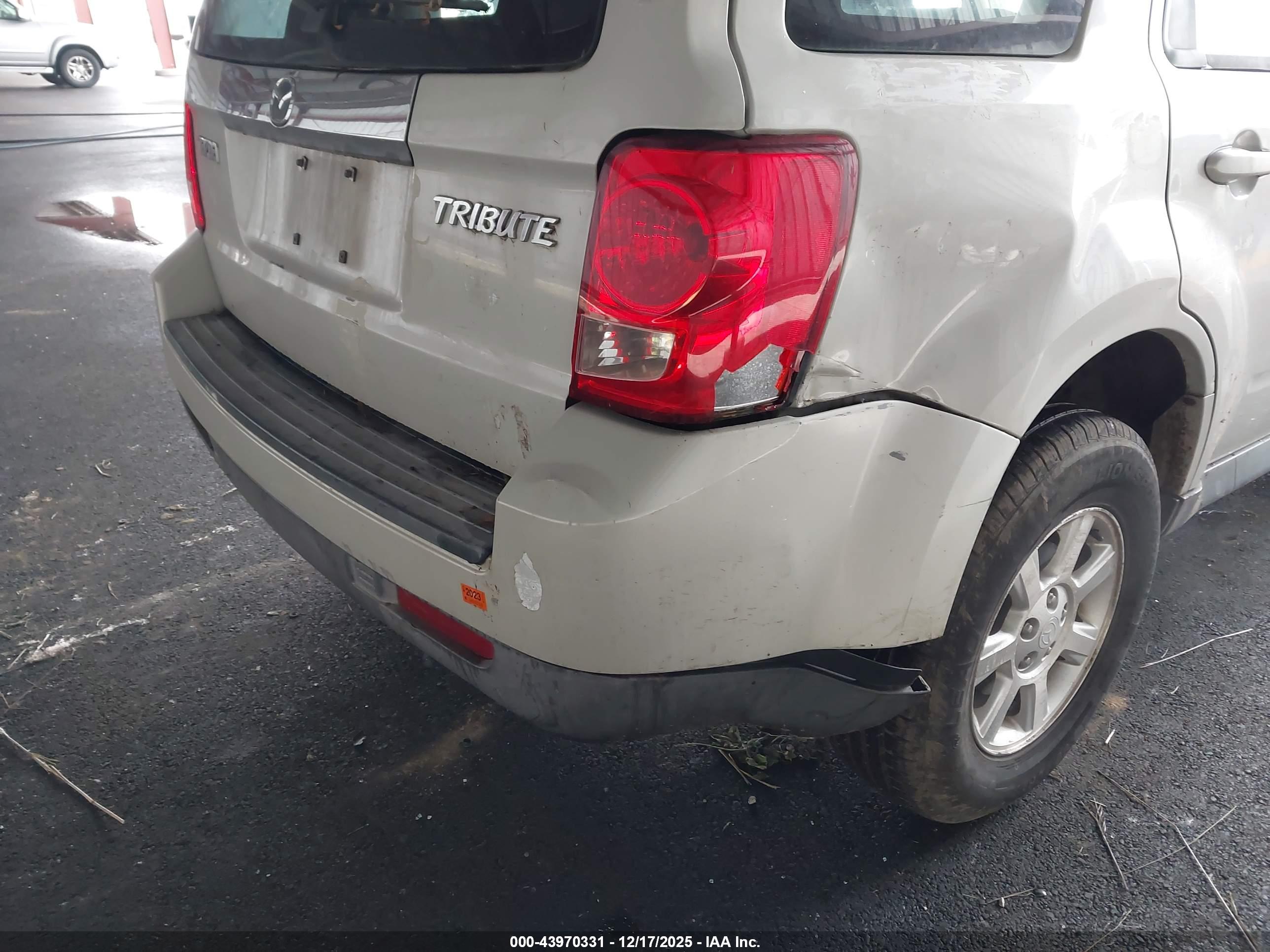 MAZDA TRIBUTE image 6