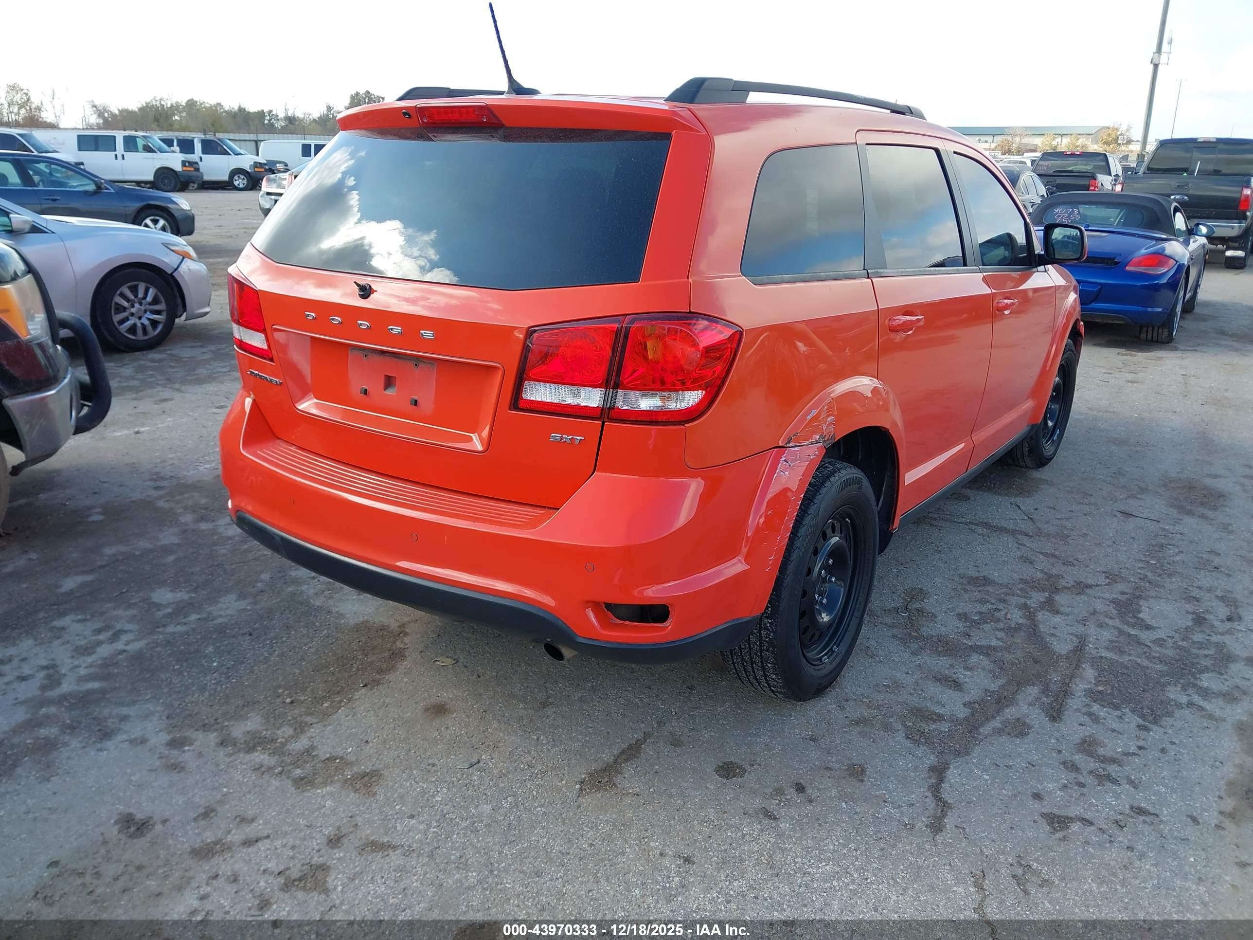 DODGE JOURNEY image 4