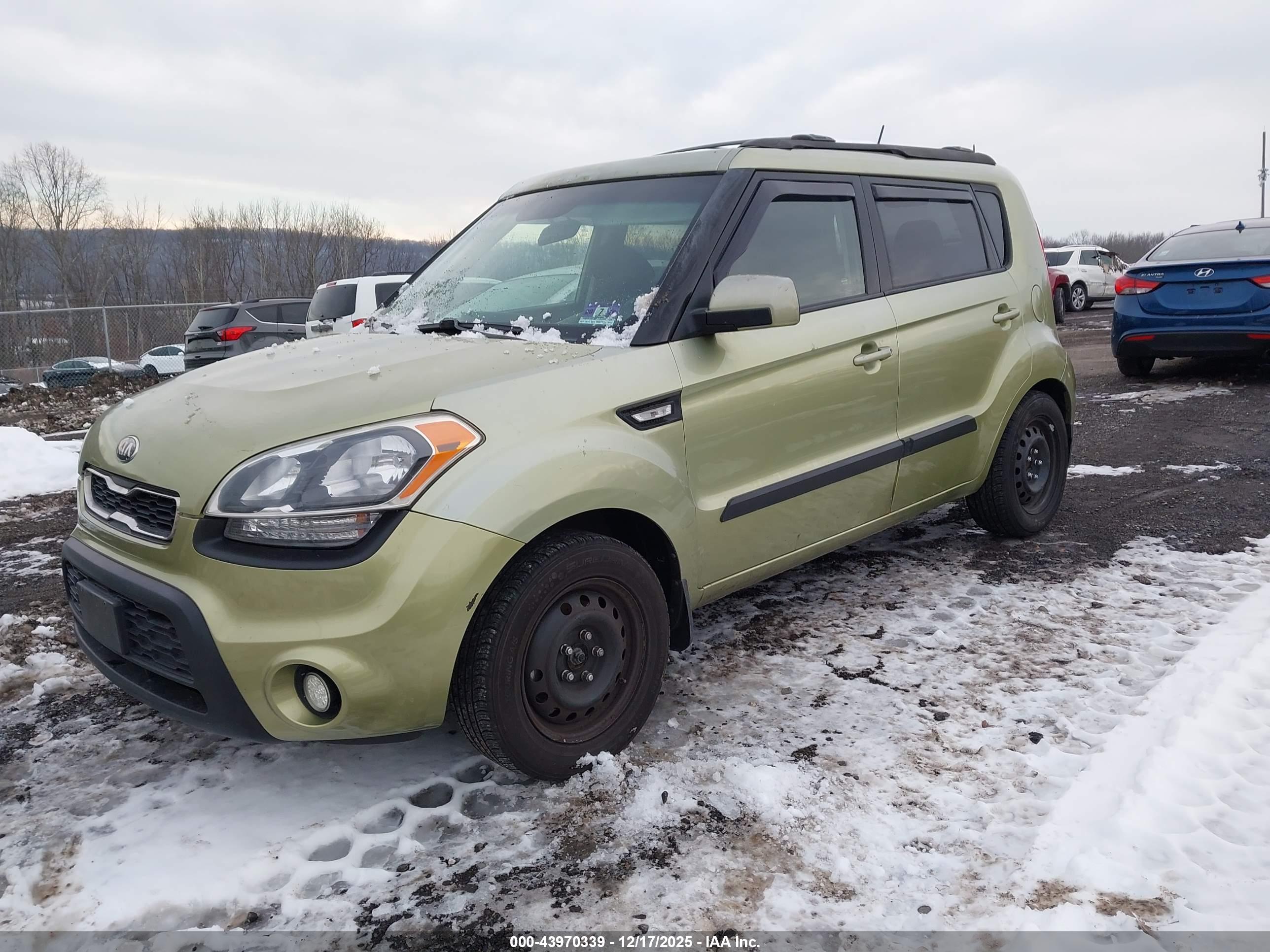 KIA SOUL image 2