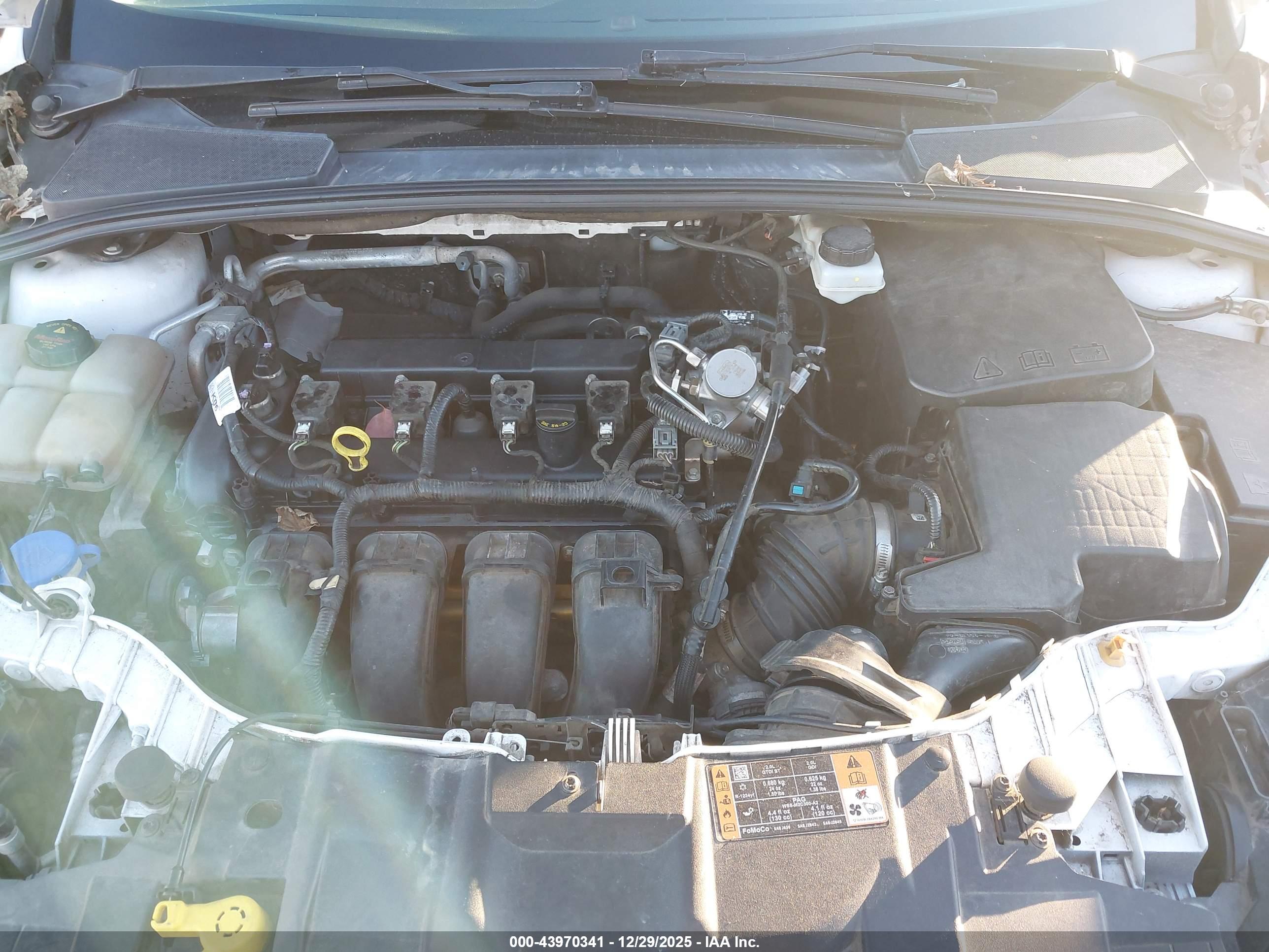 FORD FOCUS image 10