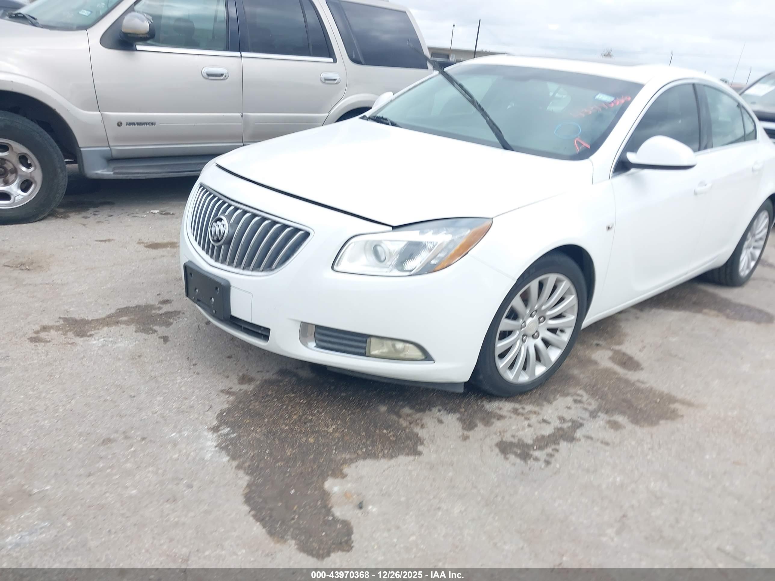 BUICK REGAL image 2