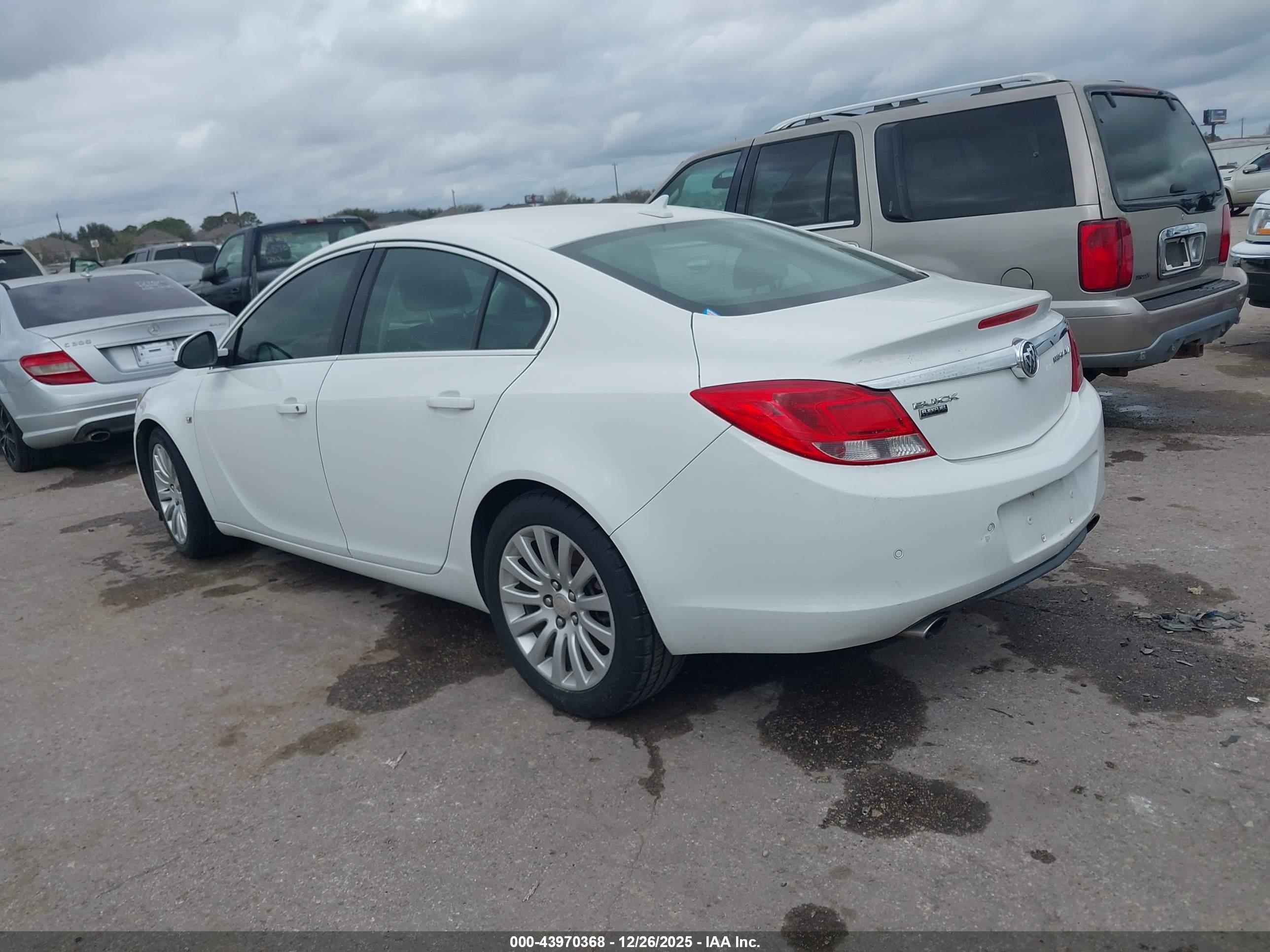 BUICK REGAL image 3