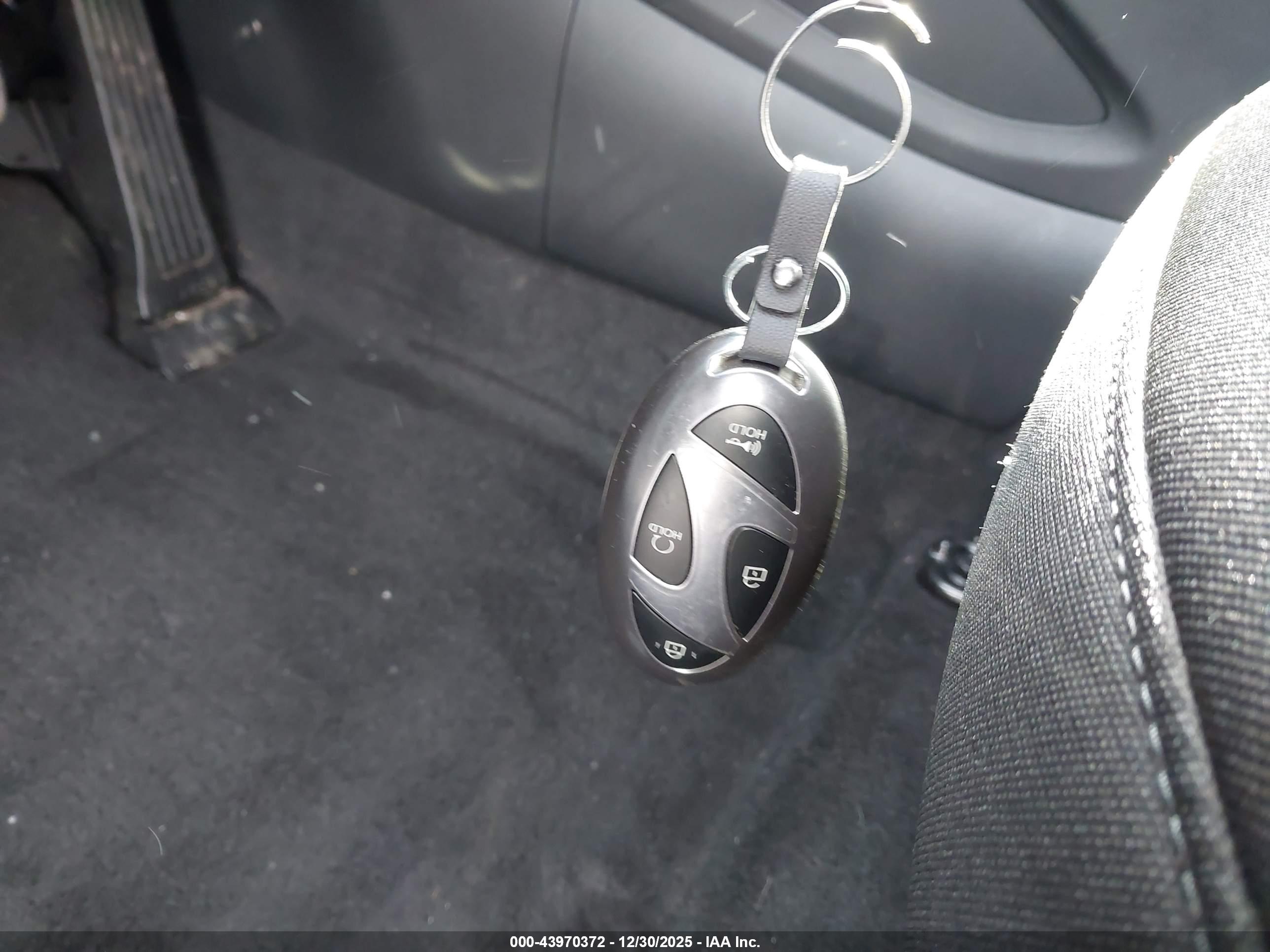 HYUNDAI TUCSON image 11