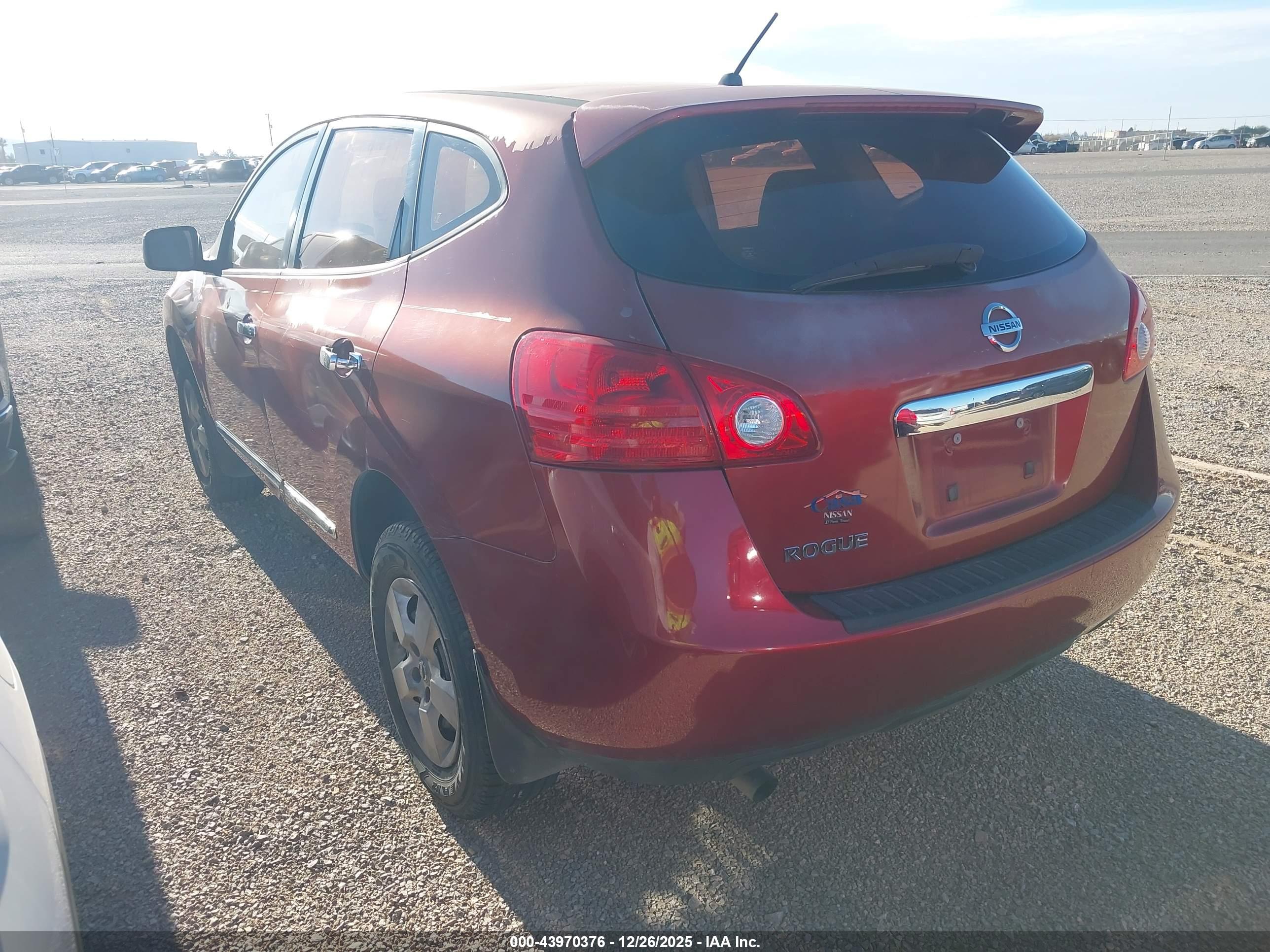NISSAN ROGUE image 3