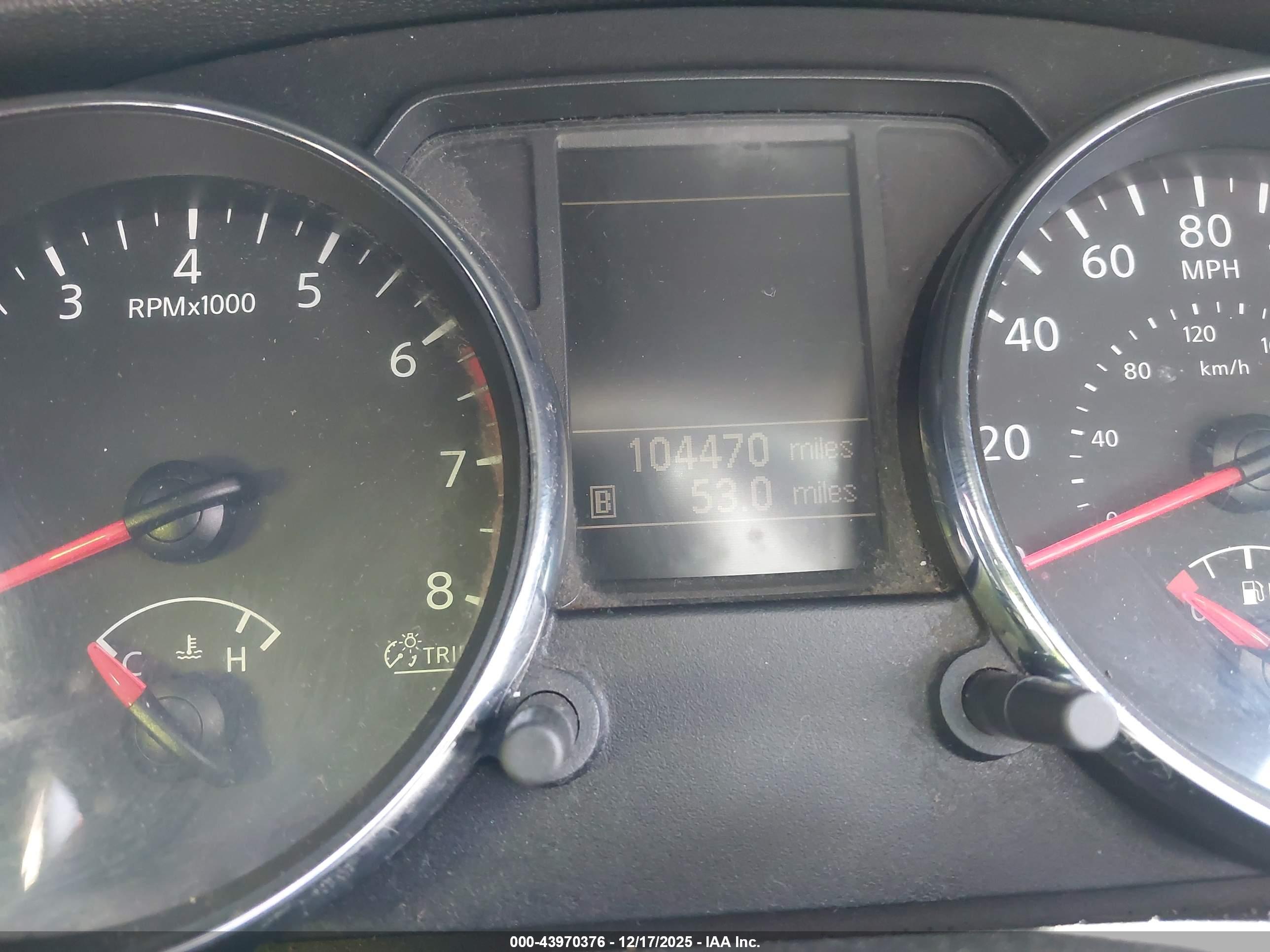 NISSAN ROGUE image 7
