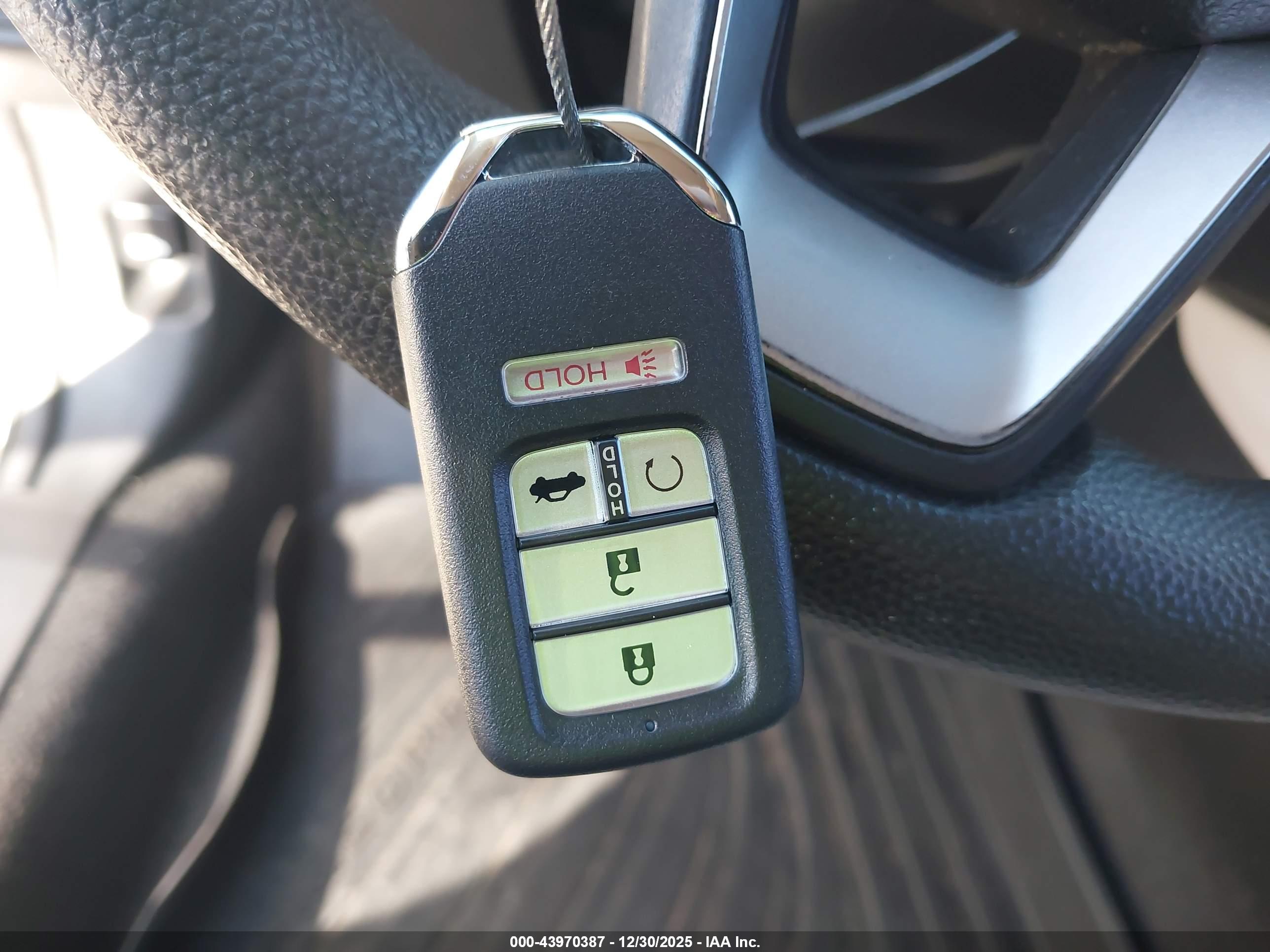 HONDA ACCORD image 11