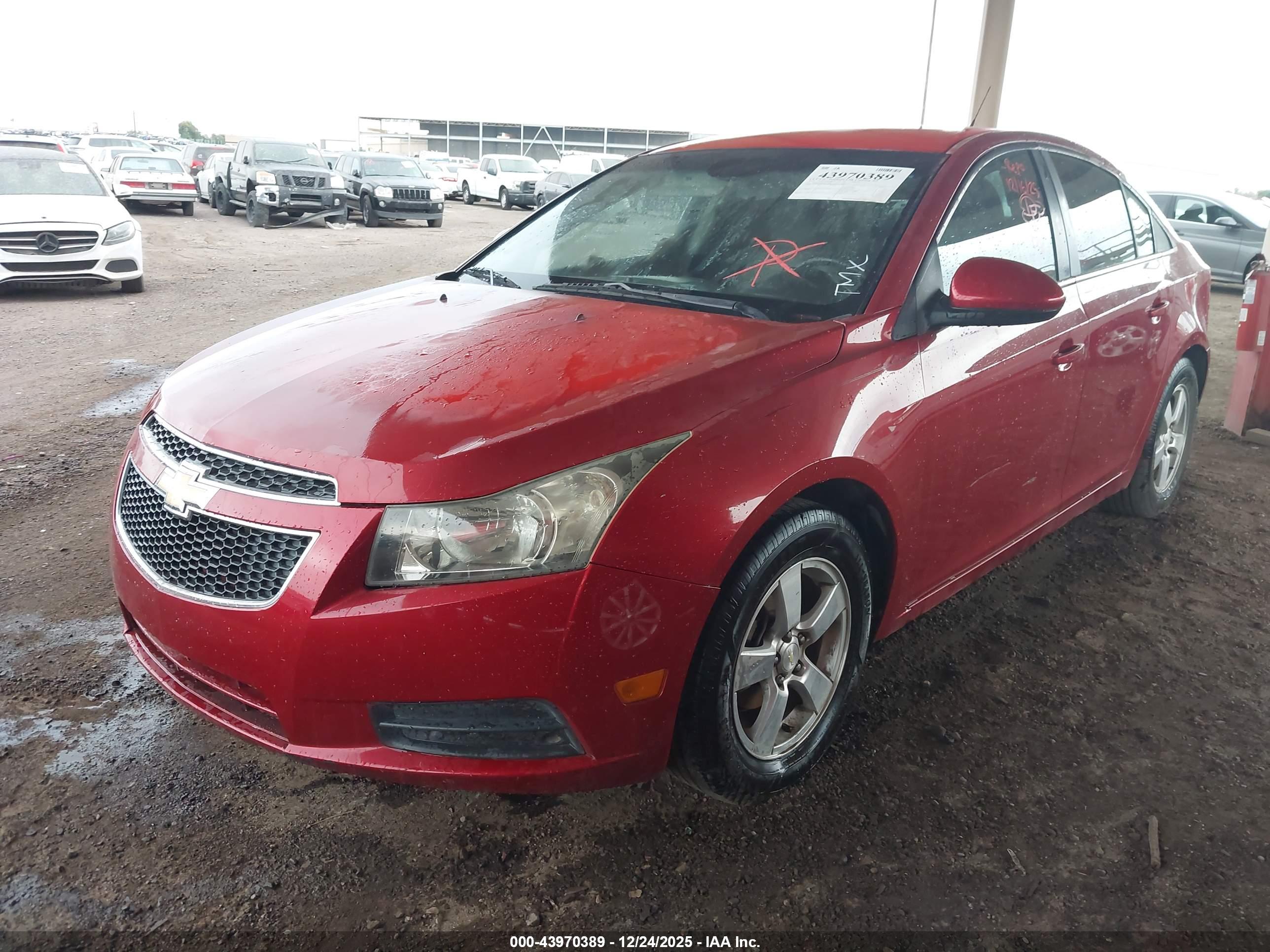 CHEVROLET CRUZE image 2