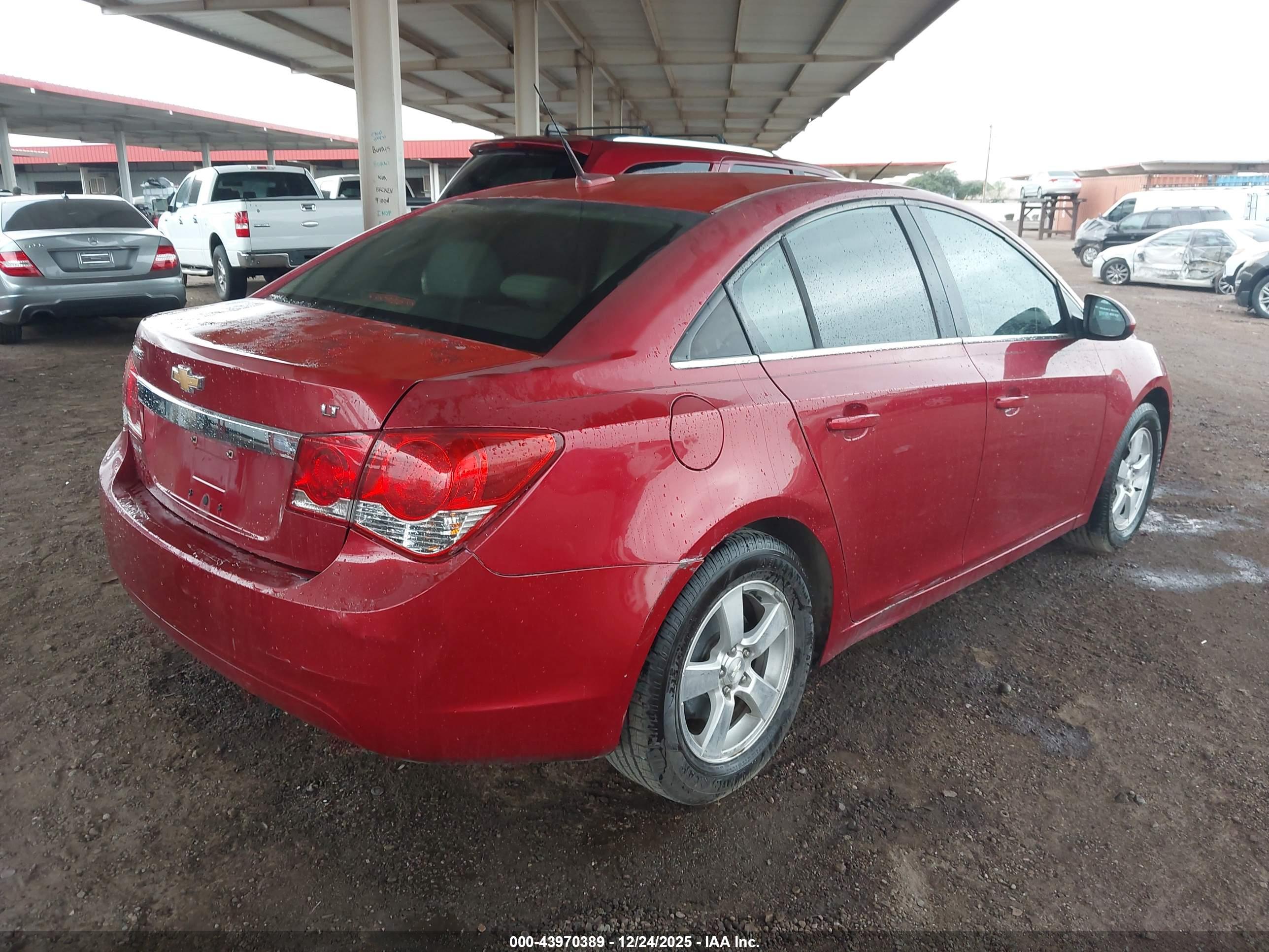 CHEVROLET CRUZE image 4